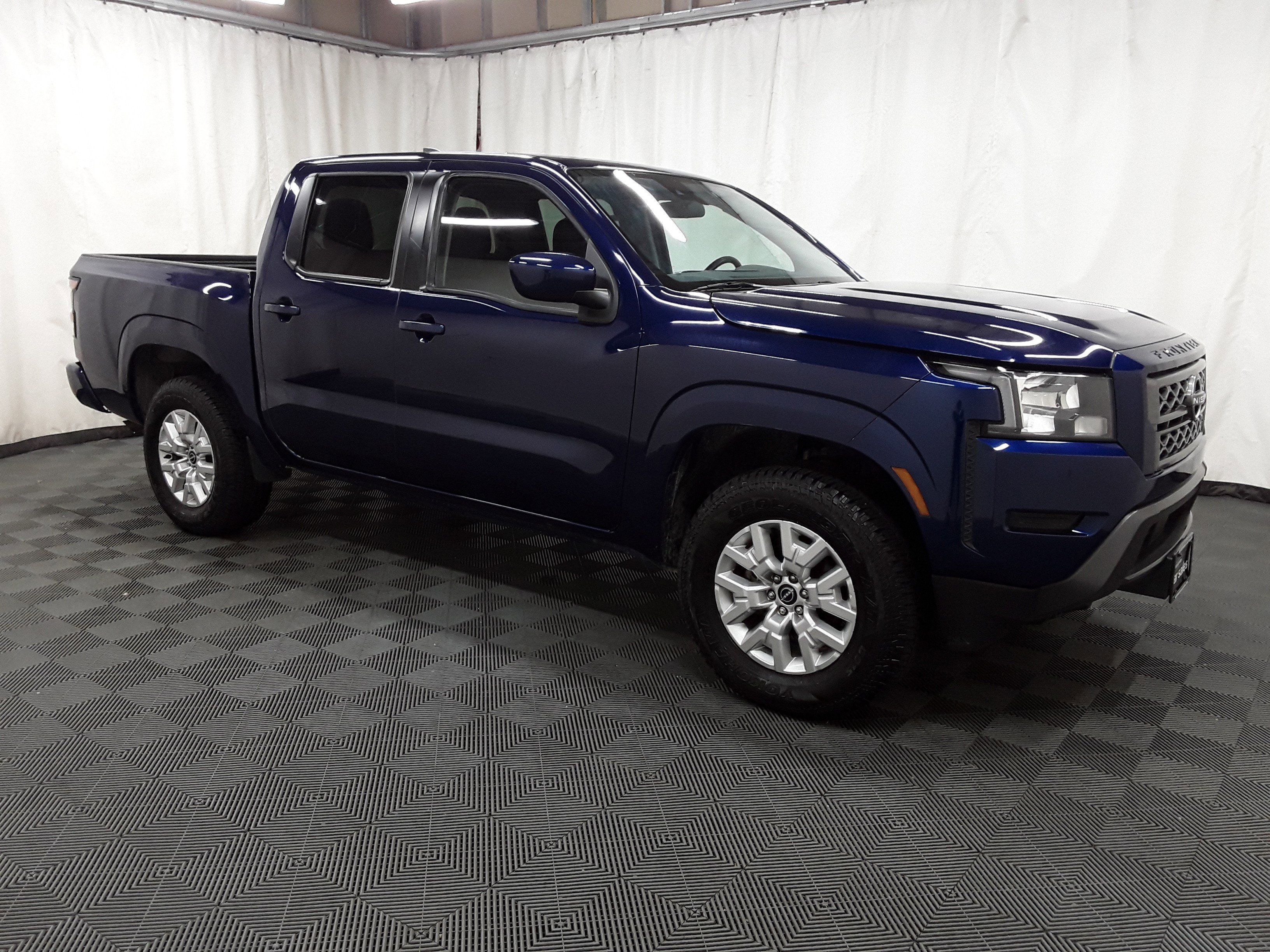 2023 Nissan Frontier Crew Cab 4x4 SV Auto