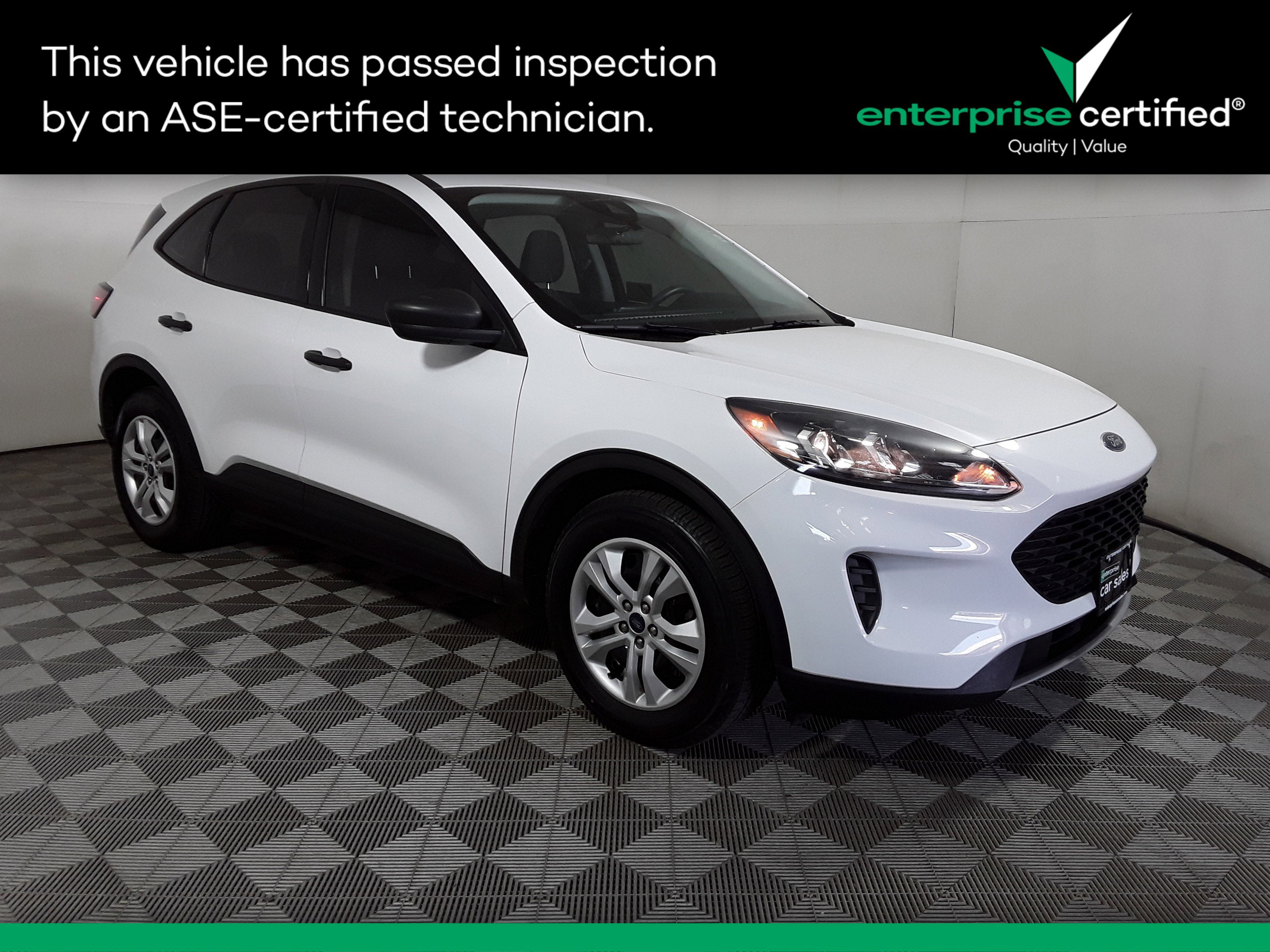 2022 Ford Escape S FWD