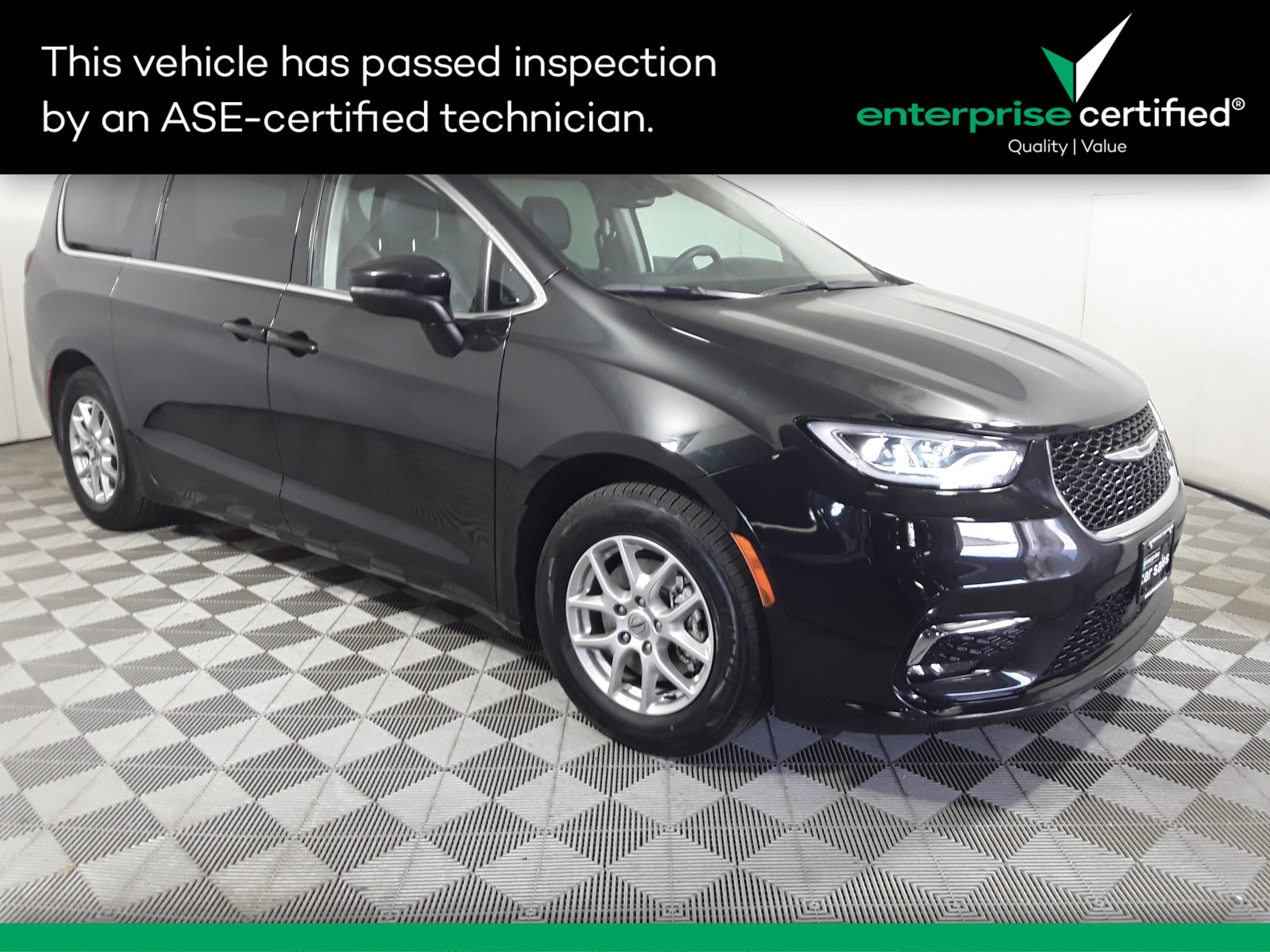 2023 Chrysler Pacifica Touring L FWD