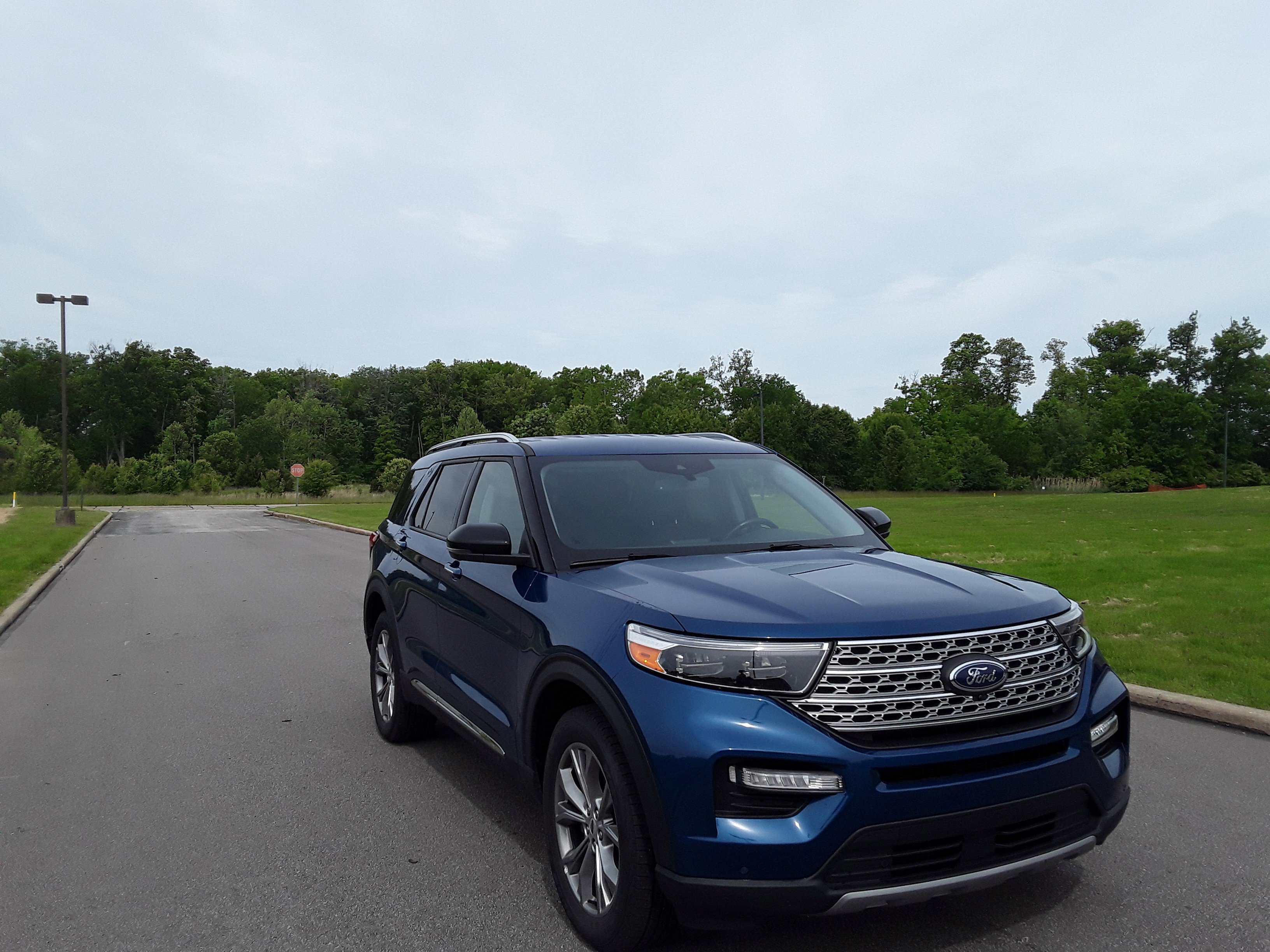 2022 Ford Explorer Limited 4WD