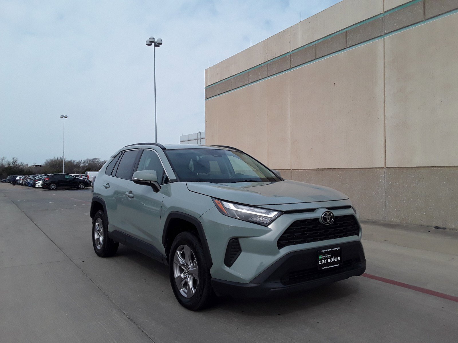 2022 Toyota RAV4 XLE FWD