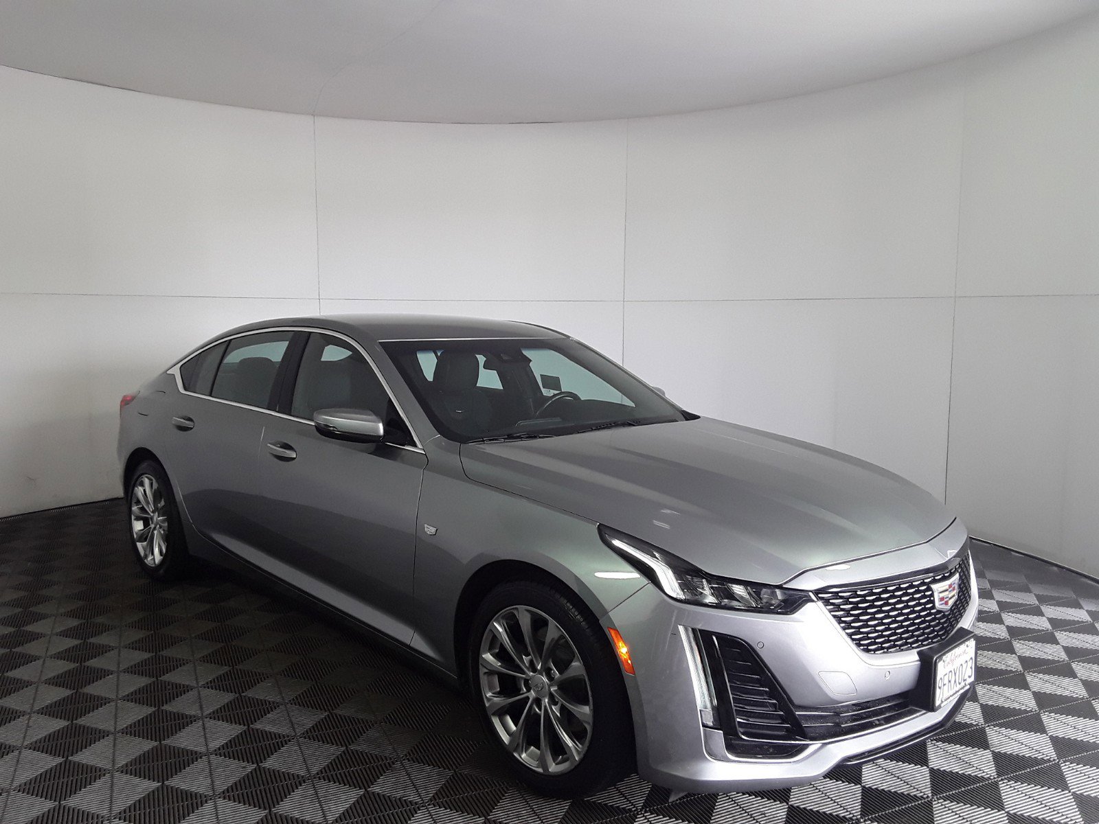 2023 Cadillac CT5 4dr Sdn Premium Luxury