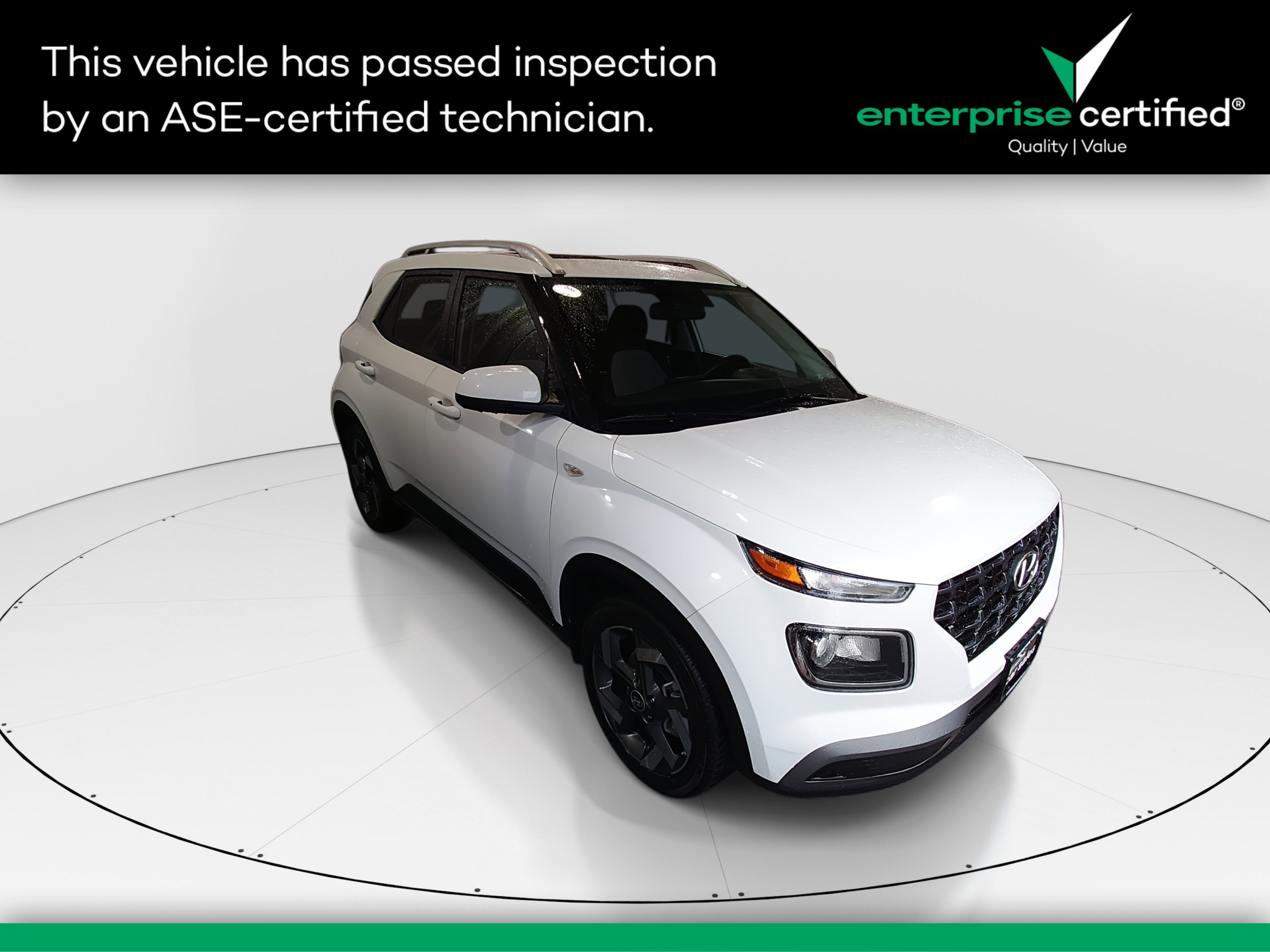 Used 2024 Hyundai Venue SEL IVT