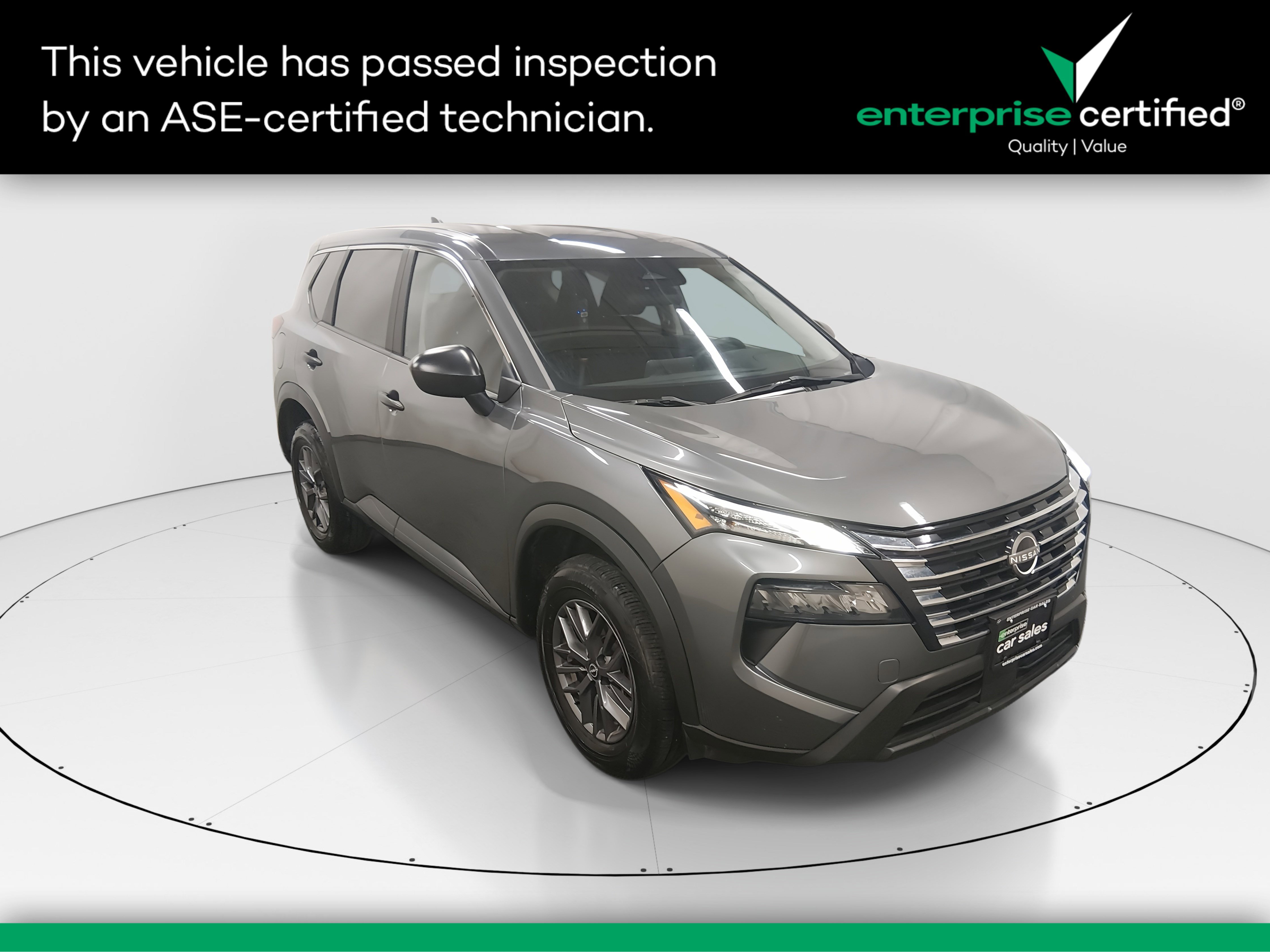 2024 Nissan Rogue S's photo