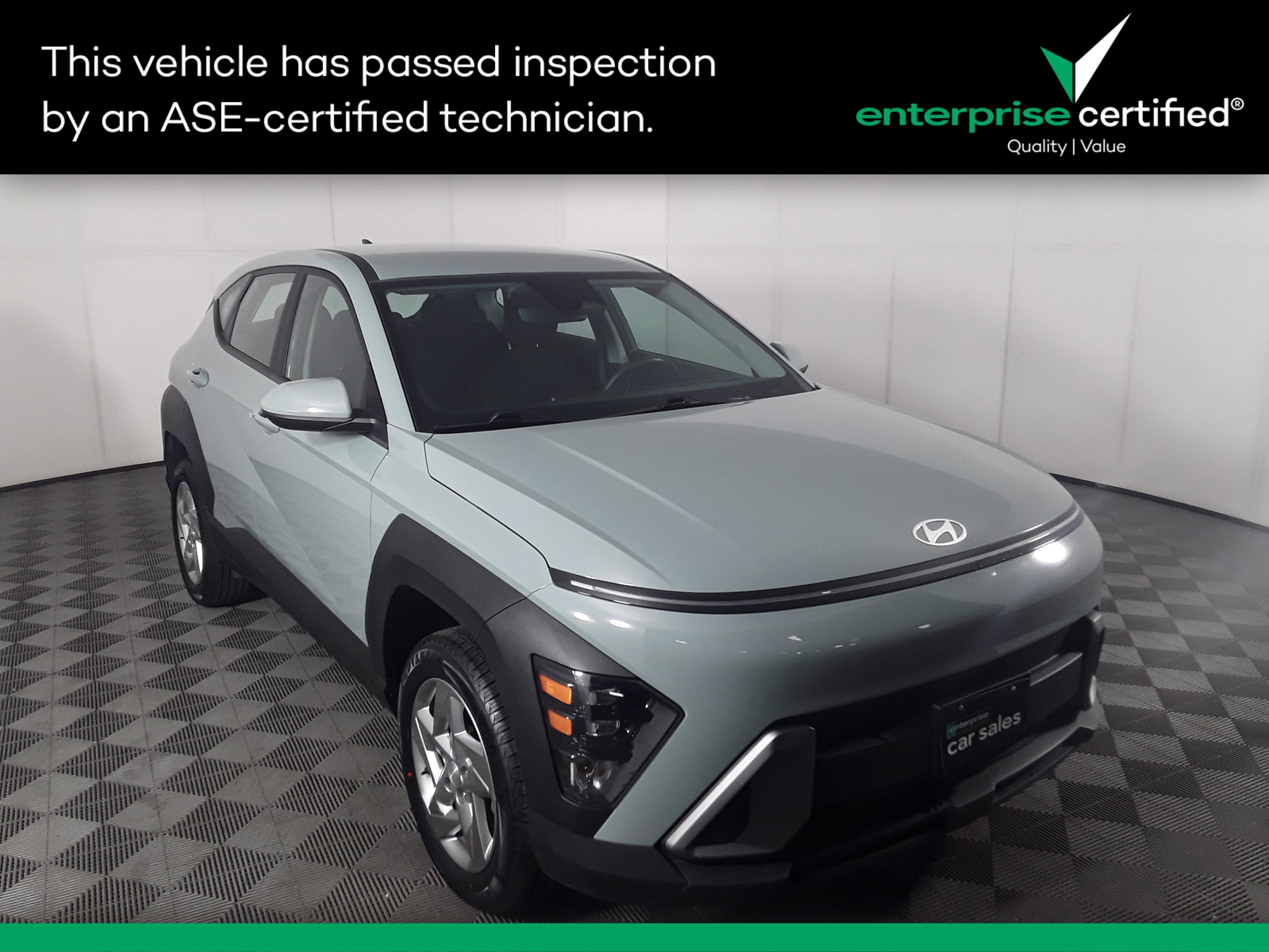 2024 Hyundai Kona SE's photo