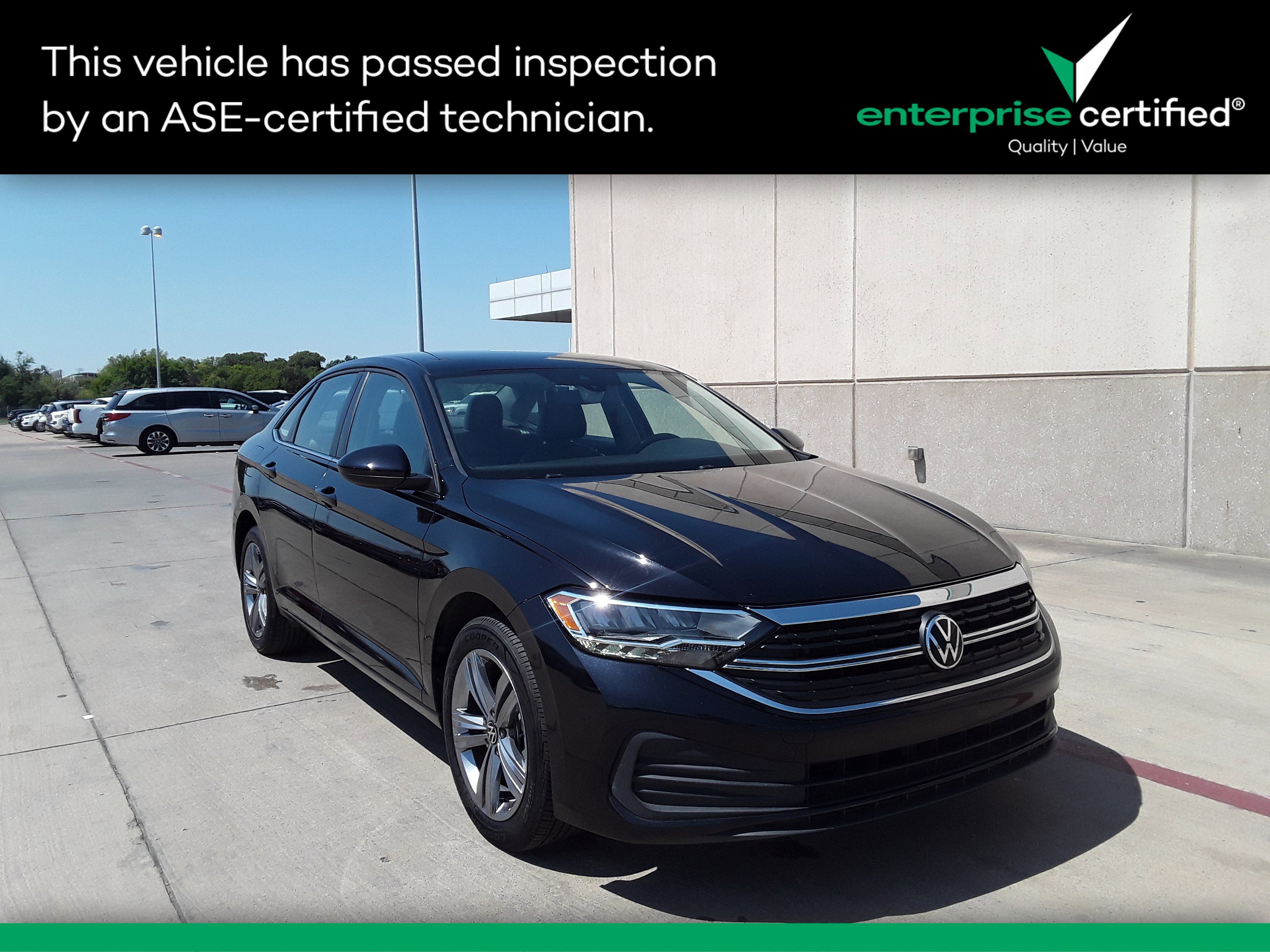 Used 2024 Volkswagen Jetta SE Auto