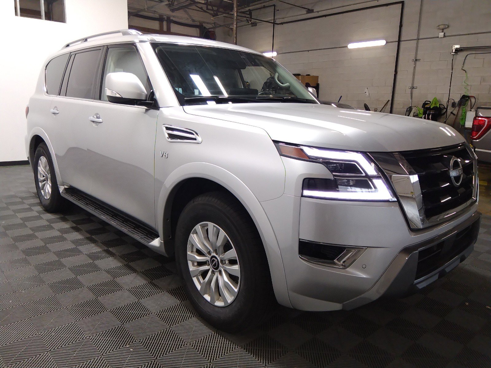 2022 Nissan Armada 4x4 SV