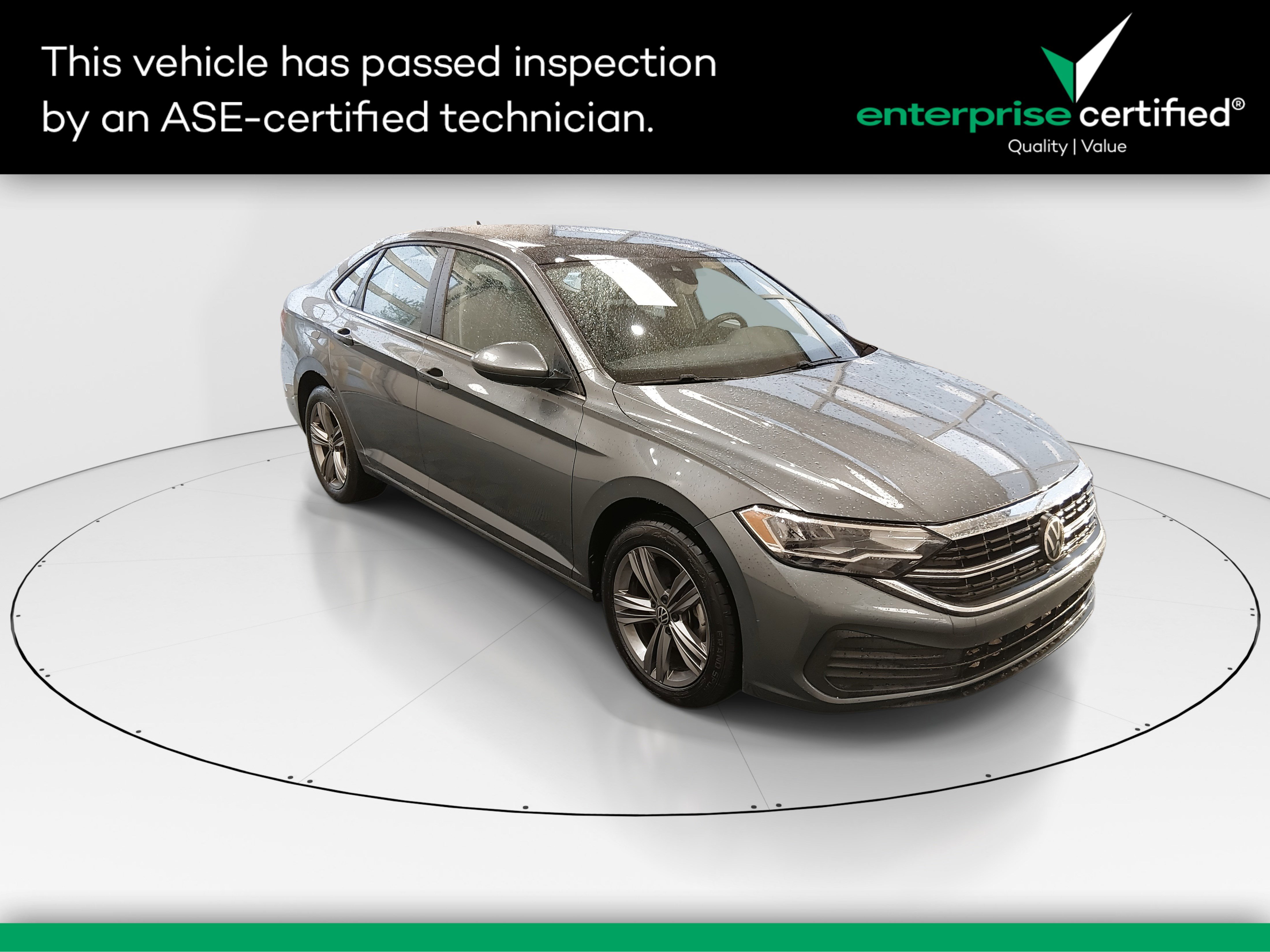 Used 2024 Volkswagen Jetta SE Auto