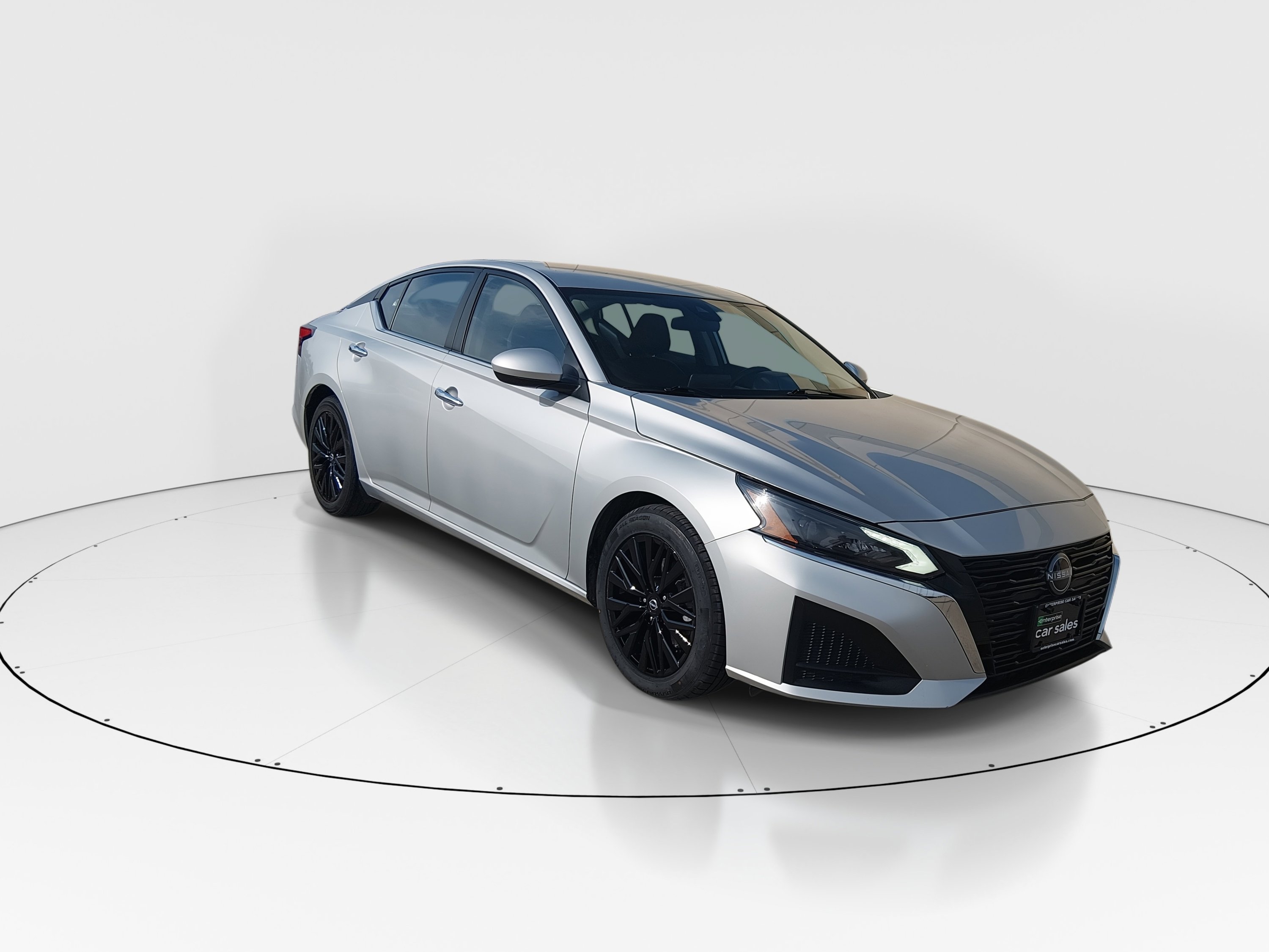 2023 Nissan Altima SV