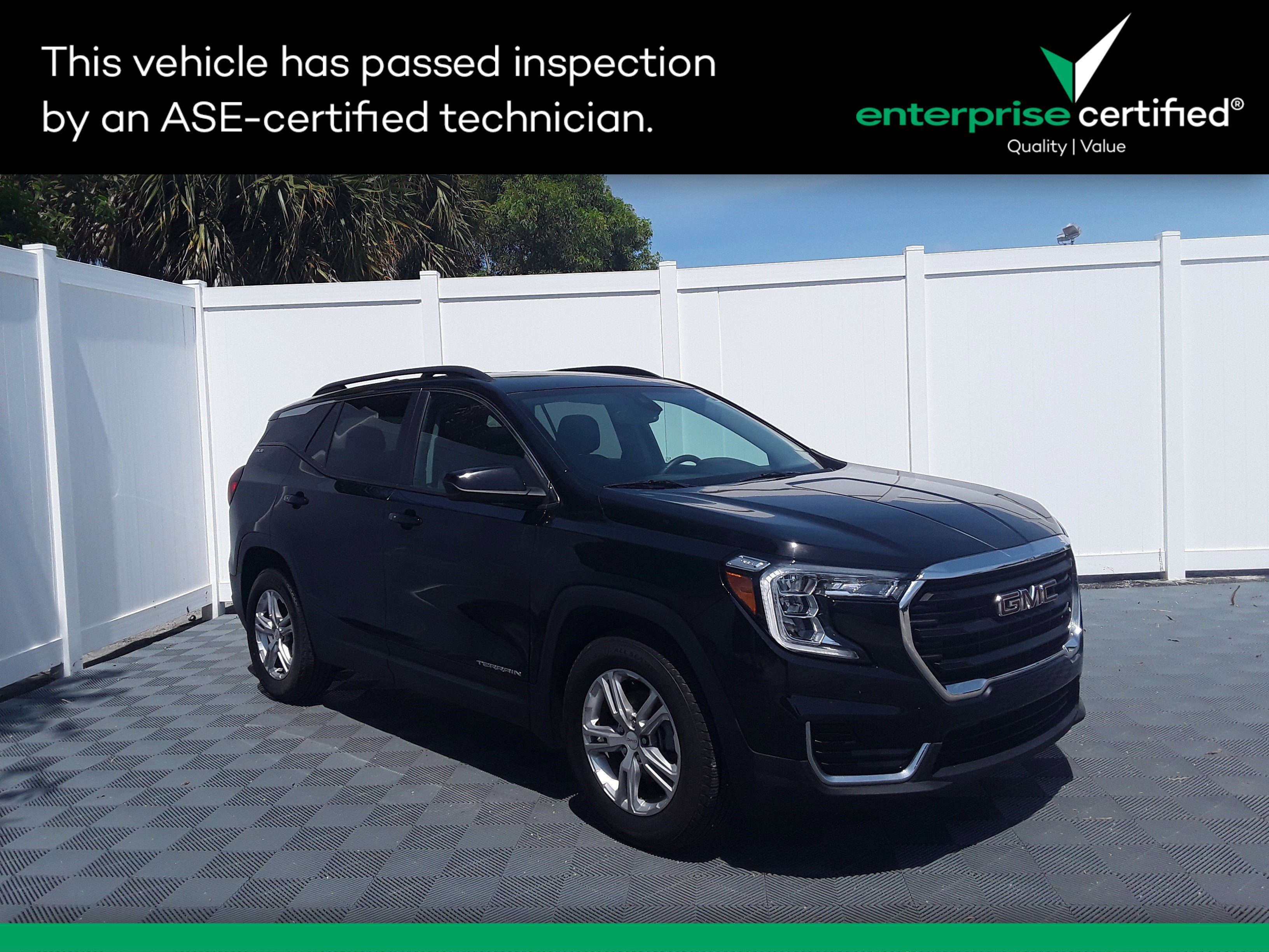 2022 GMC Terrain FWD 4dr SLE
