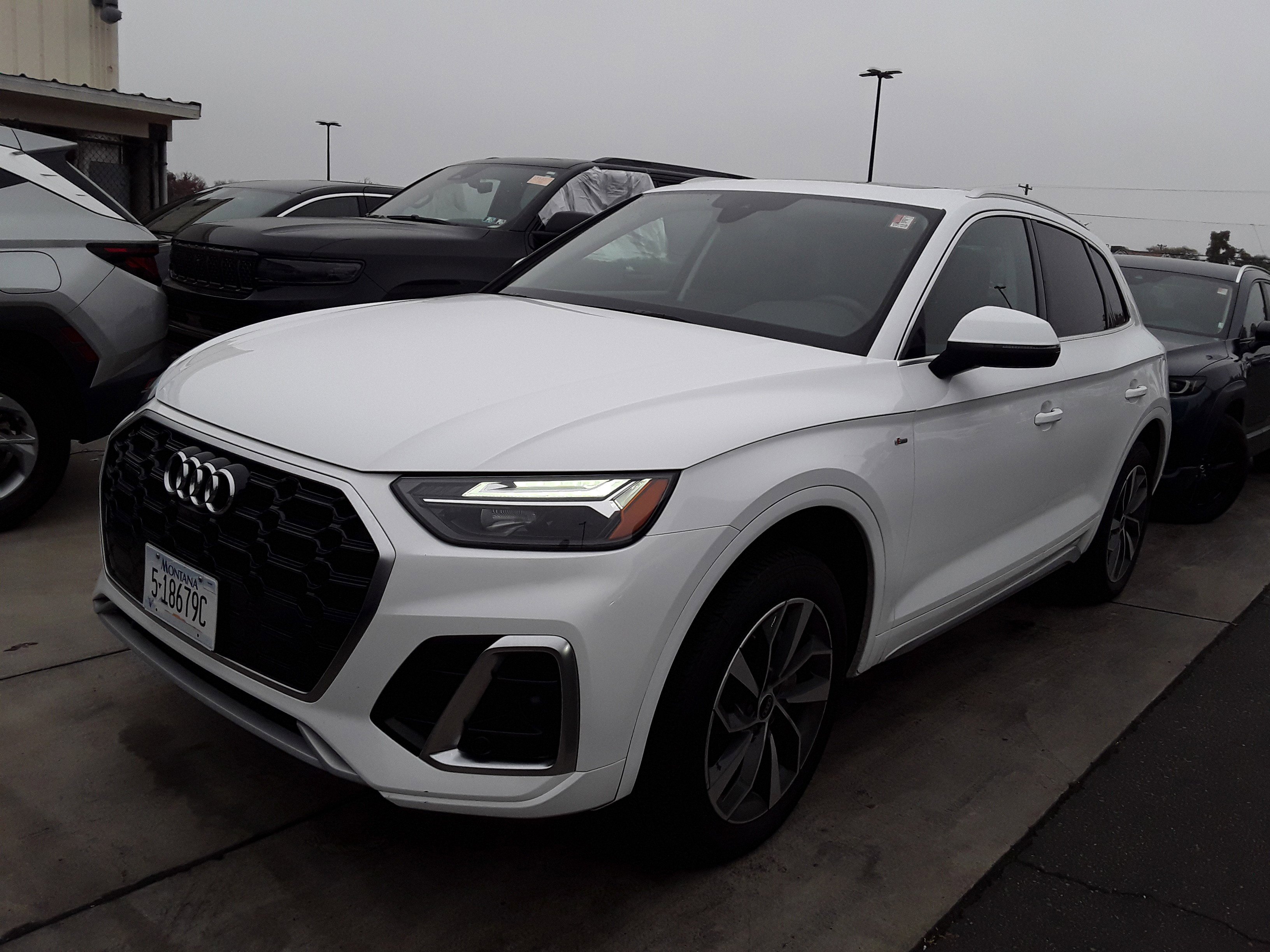 2024 Audi Q5 Premium Plus's photo