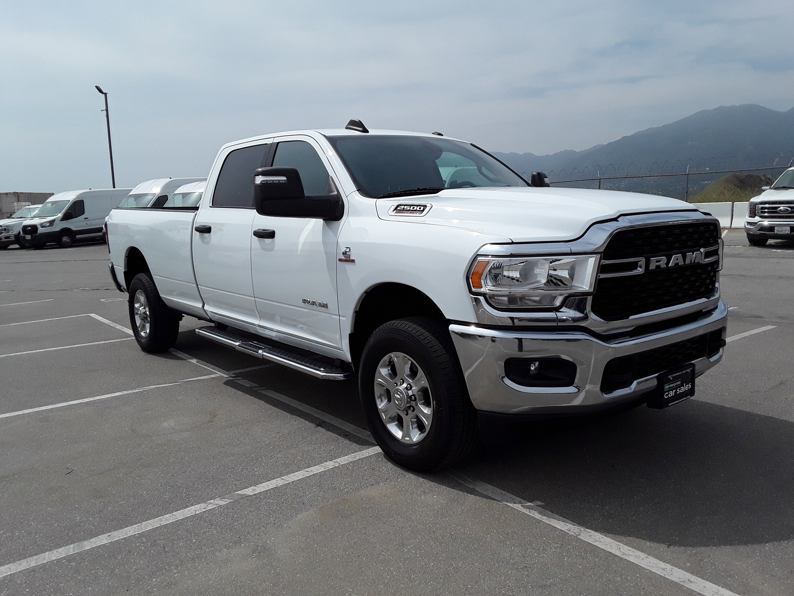 2023 Ram 2500 Big Horn 4x4 Crew Cab 8' Box