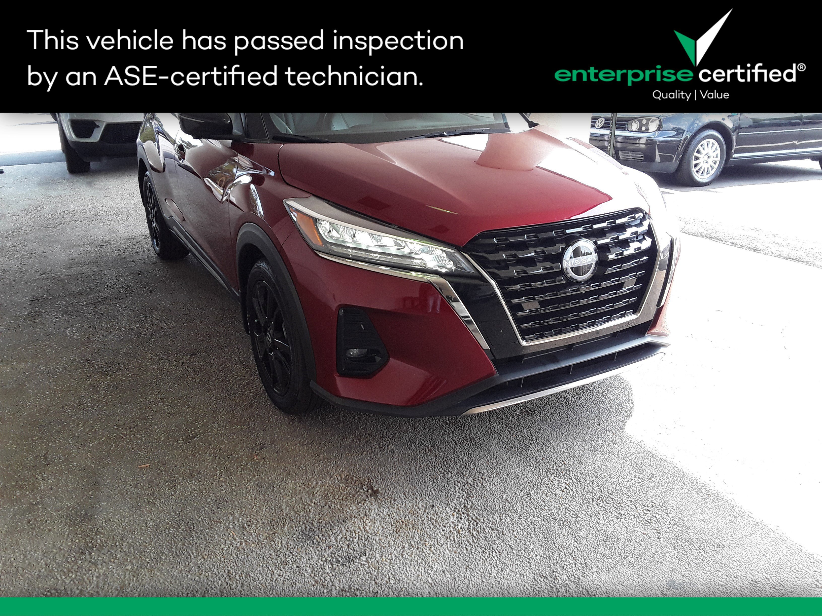 Used 2023 Nissan Kicks SR FWD