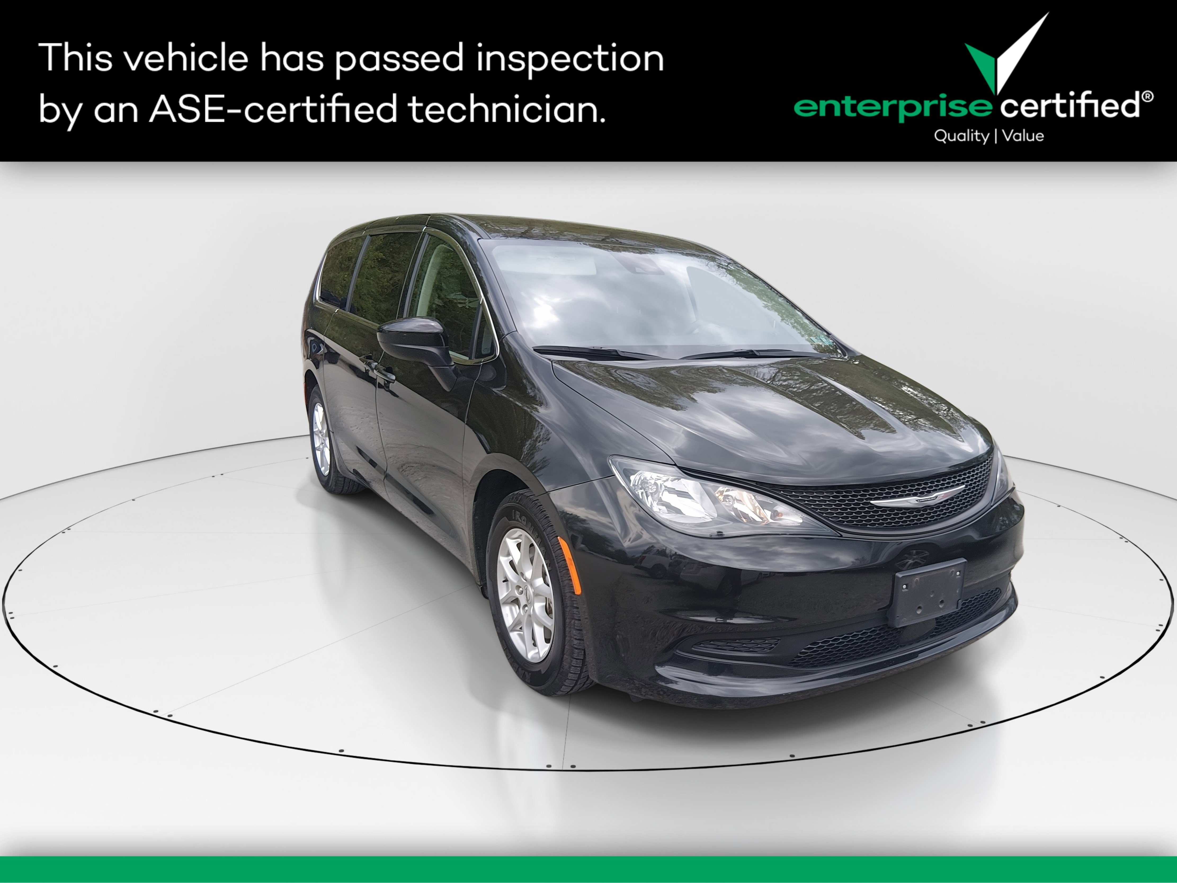 2023 Chrysler Voyager LX