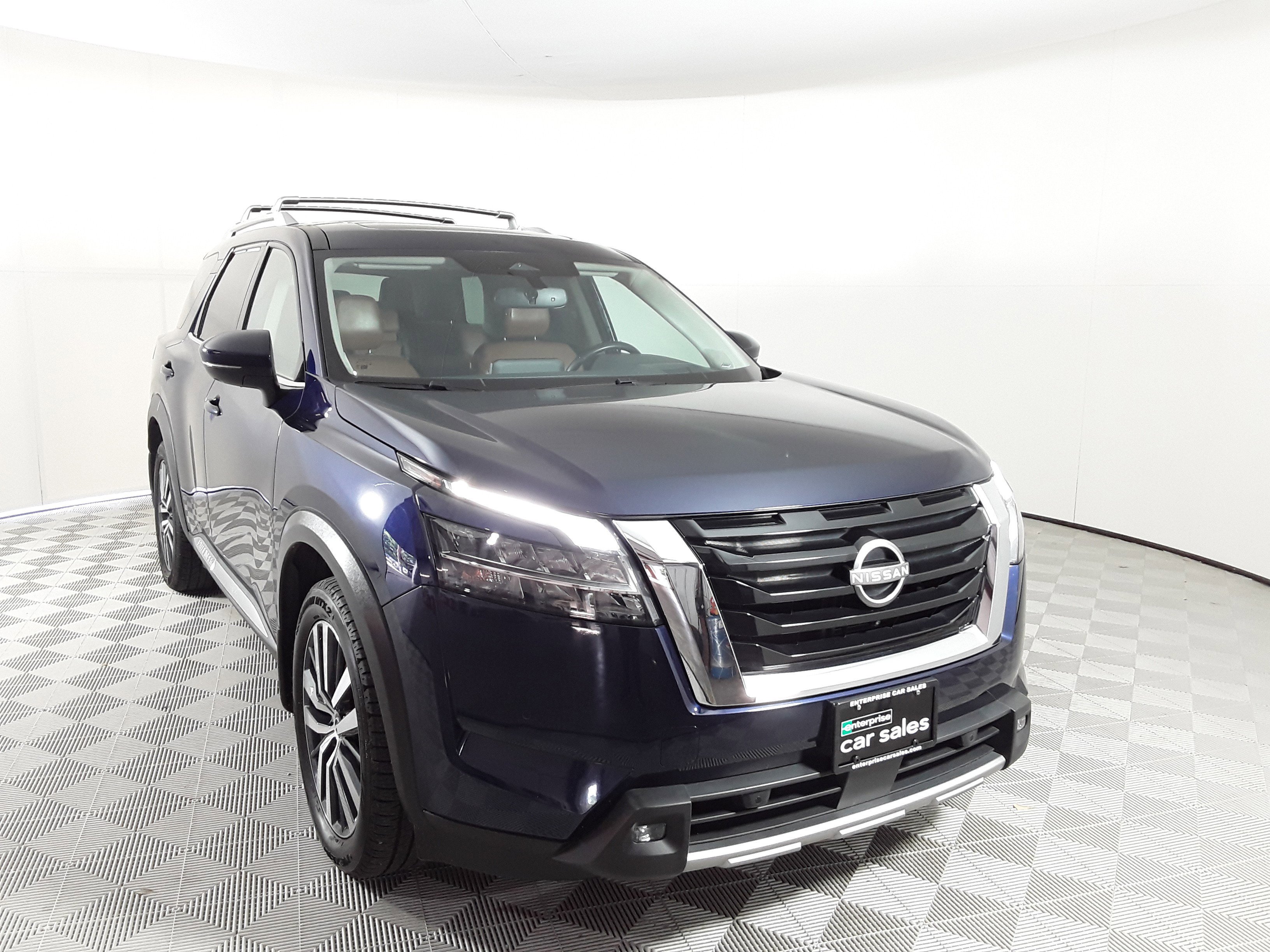 2022 Nissan Pathfinder Platinum 4WD