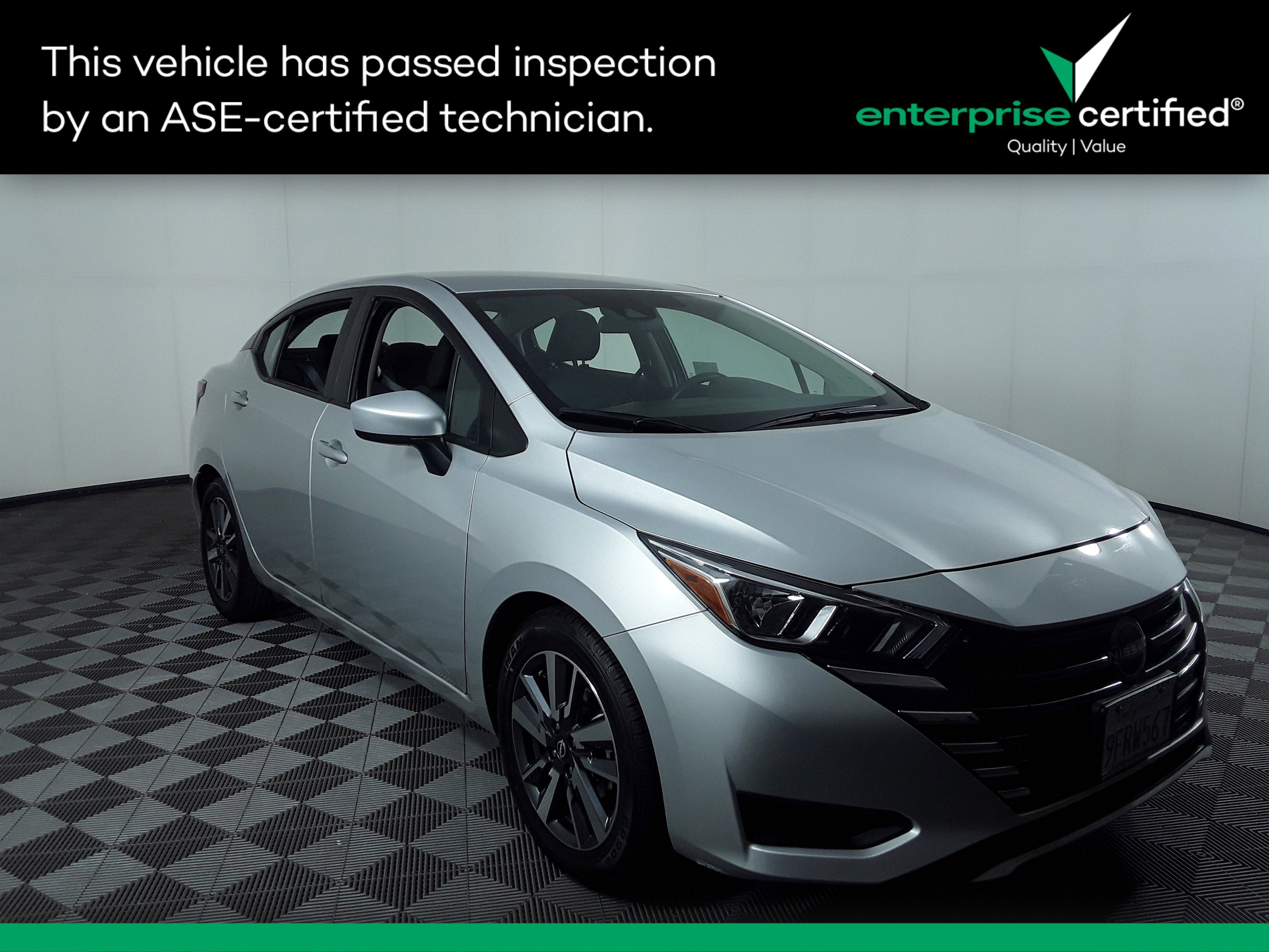 Used 2023 Nissan Versa SV CVT