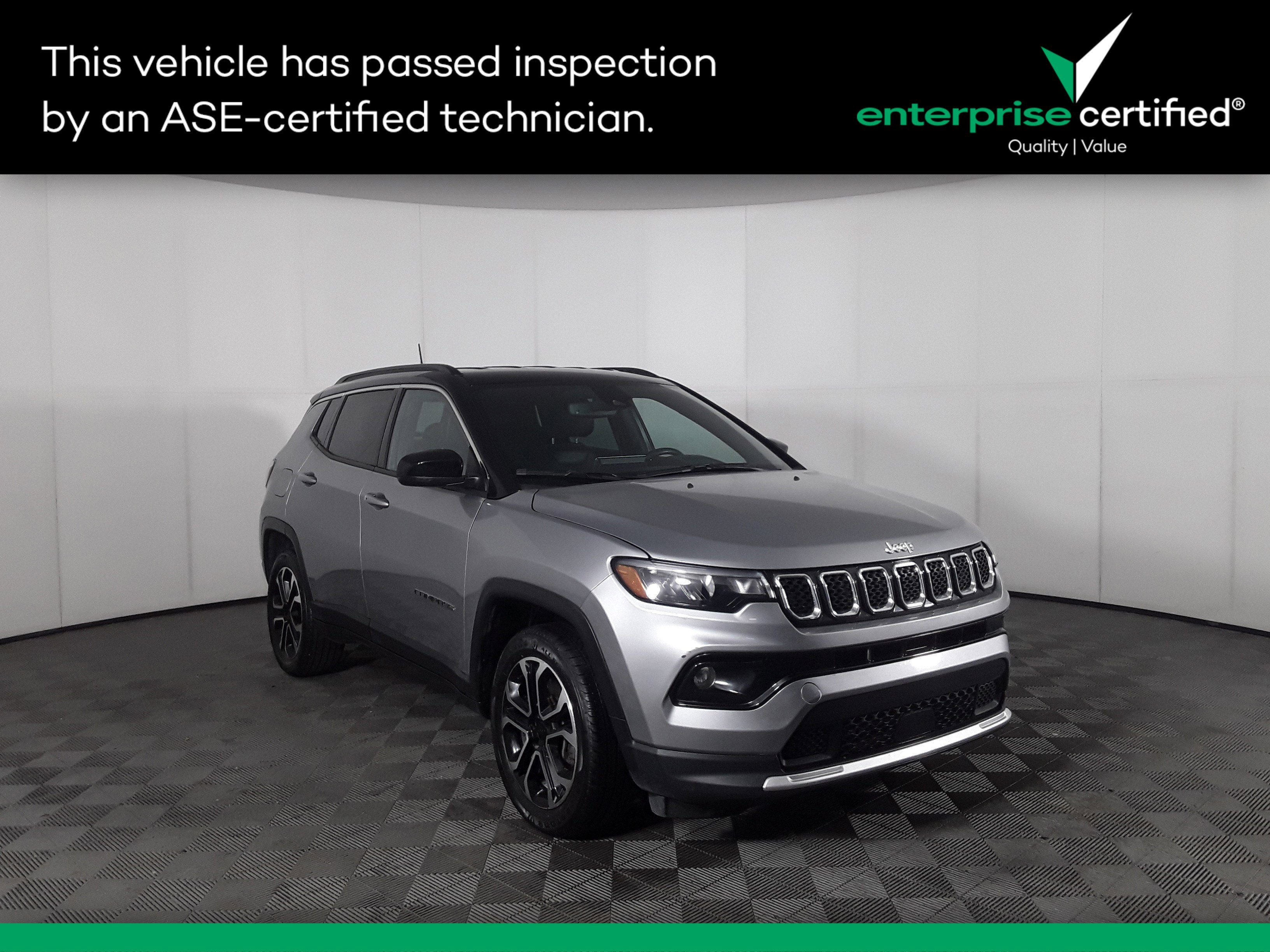 2024 Jeep Compass Limited's photo