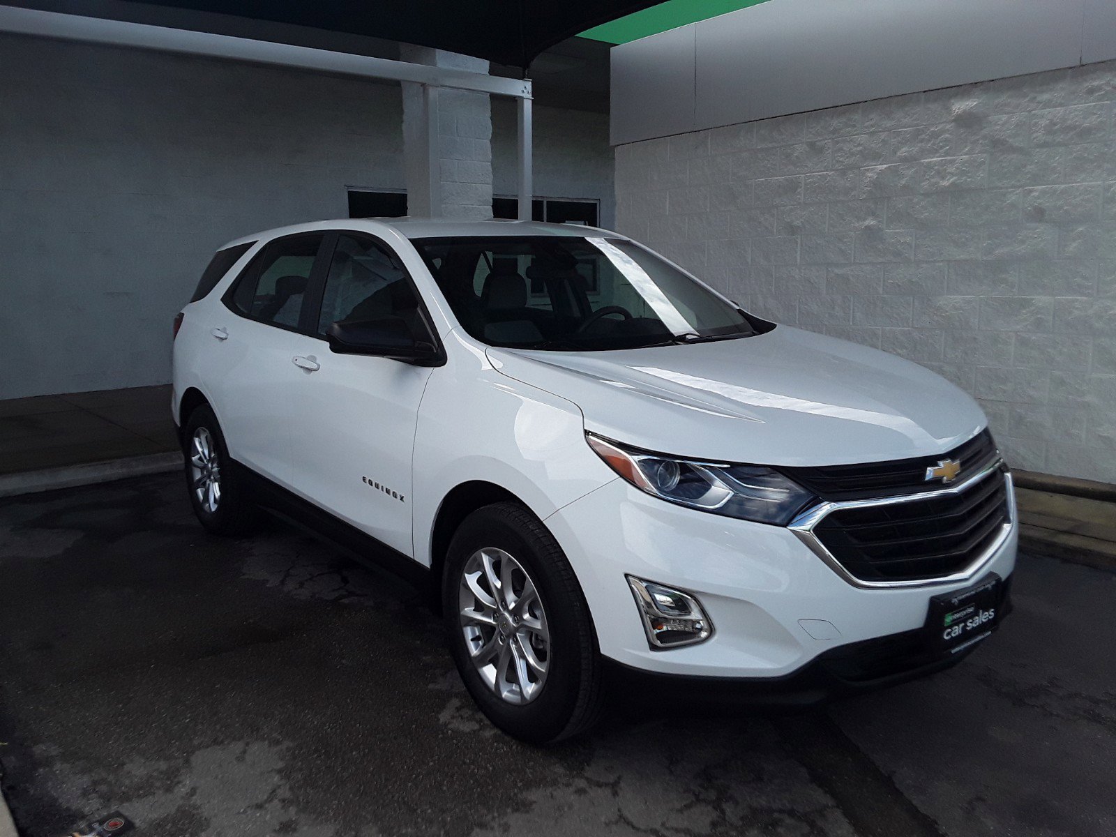 2020 Chevrolet Equinox LS FWD 4dr