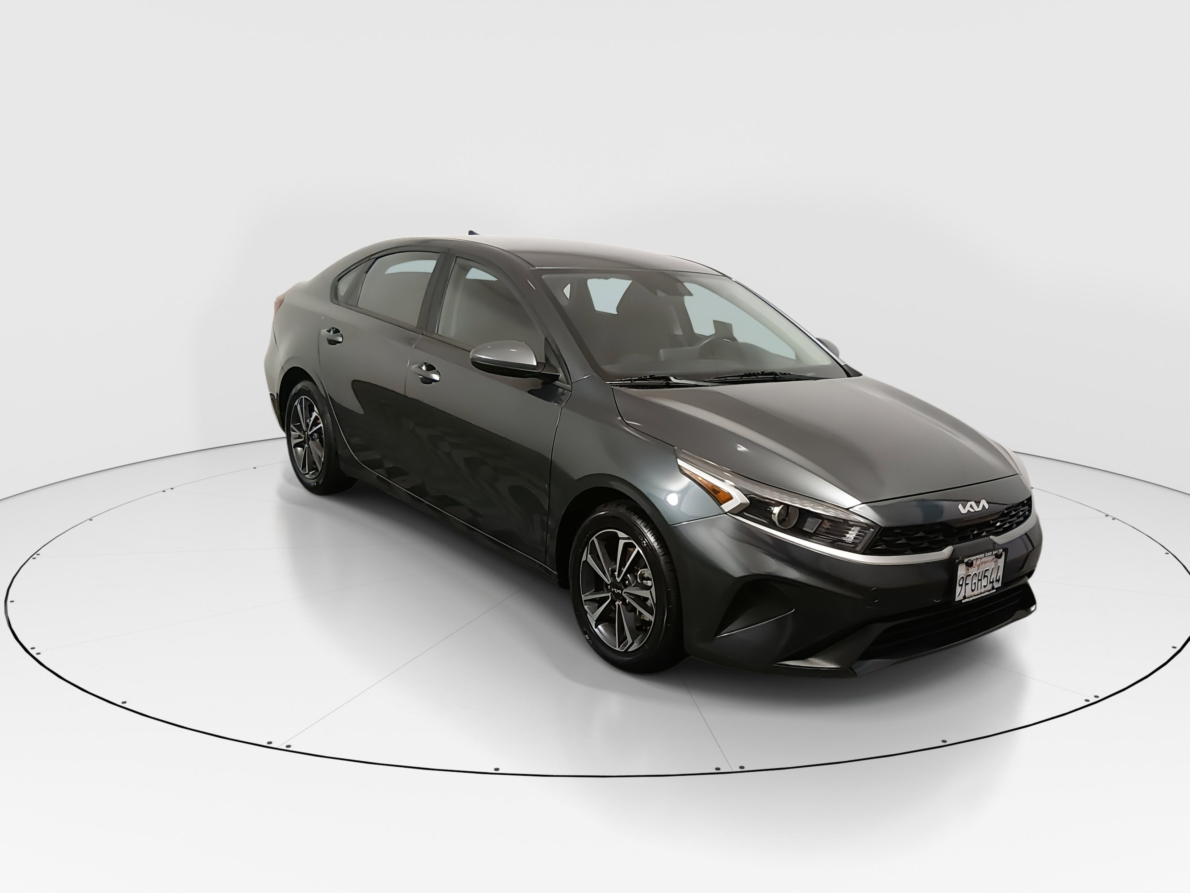 2023 Kia Forte LXS's photo