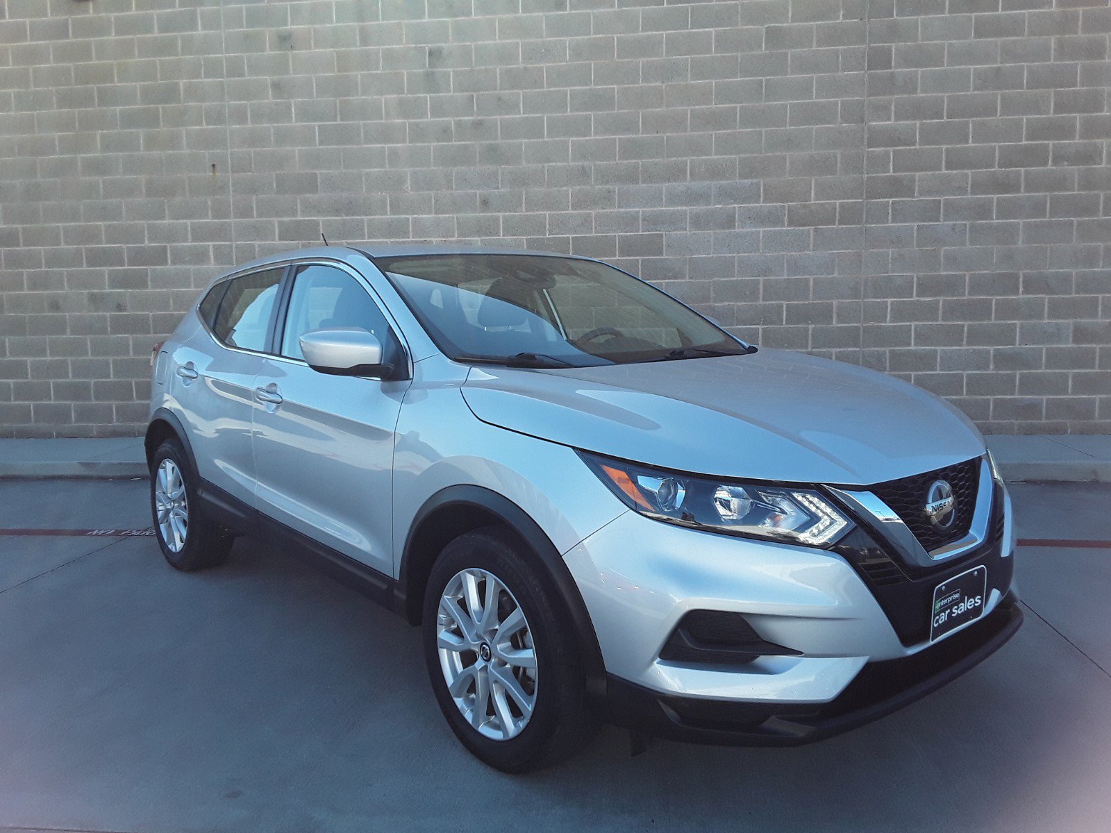 2022 Nissan Rogue Sport S