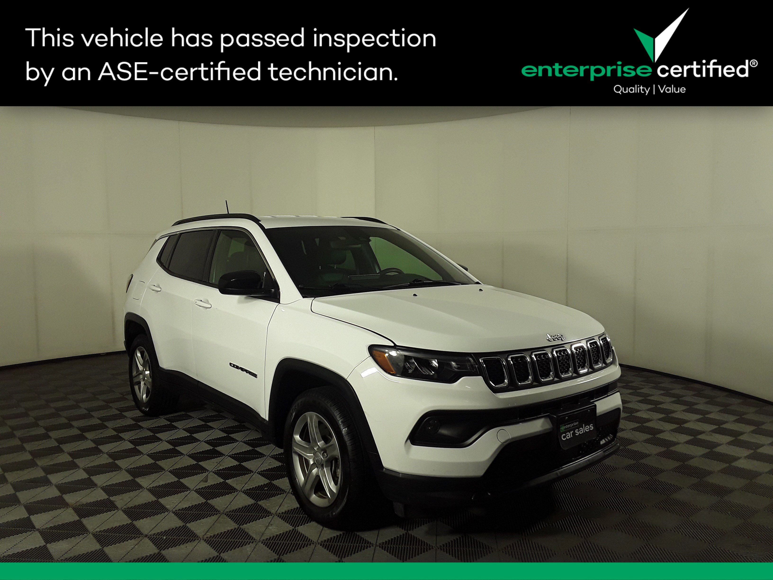 2024 Jeep Compass Latitude's photo