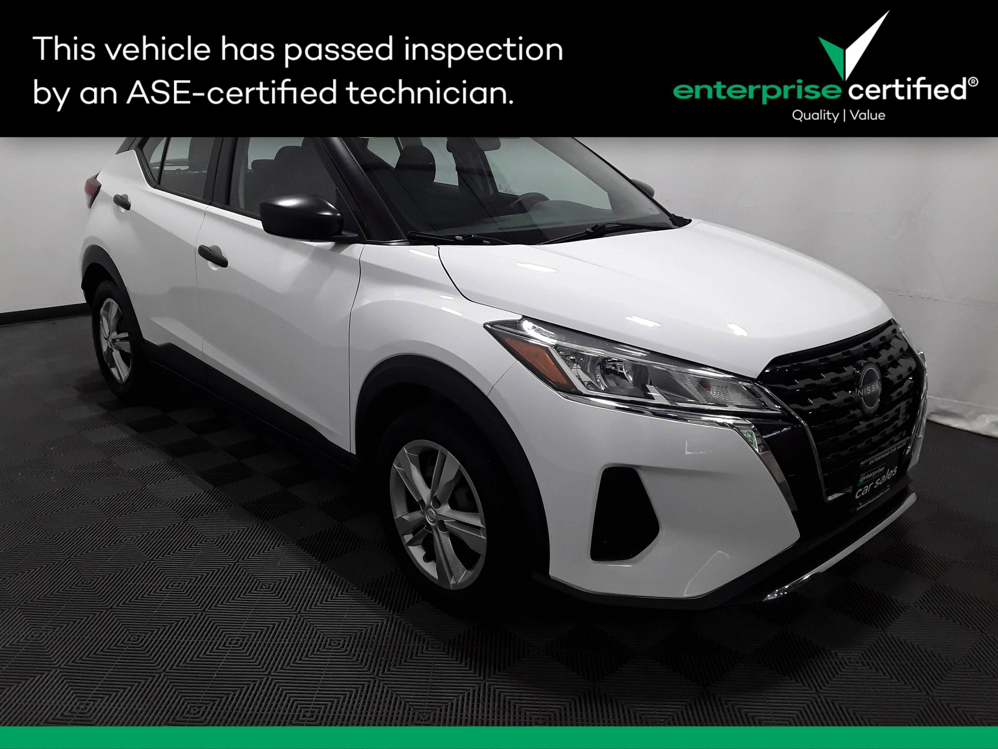 Used 2022 Nissan Kicks S FWD
