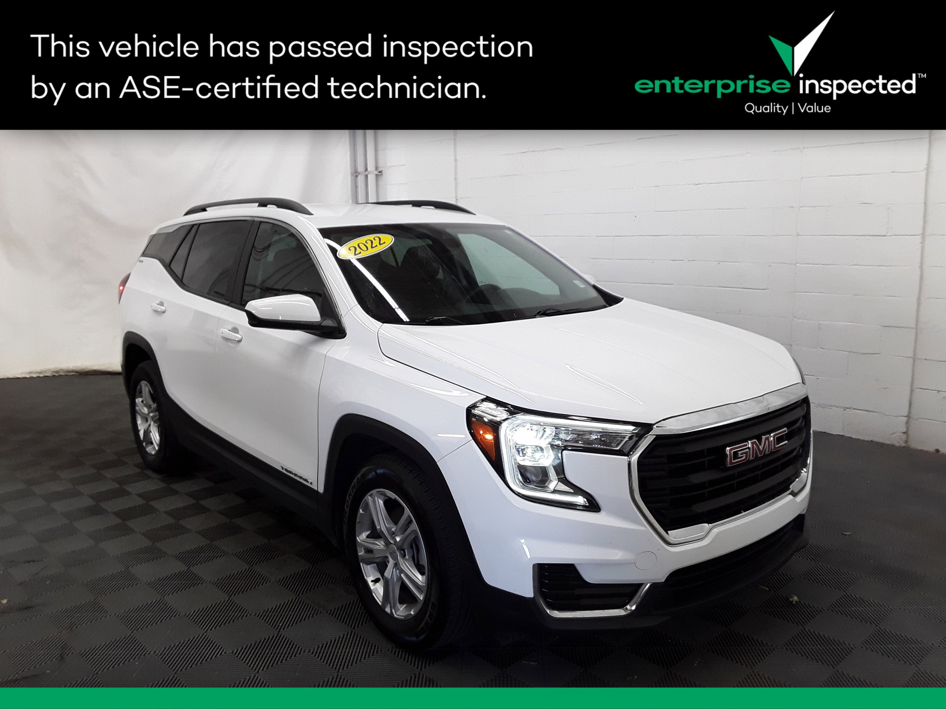 Used 2022 GMC Terrain FWD 4dr SLE
