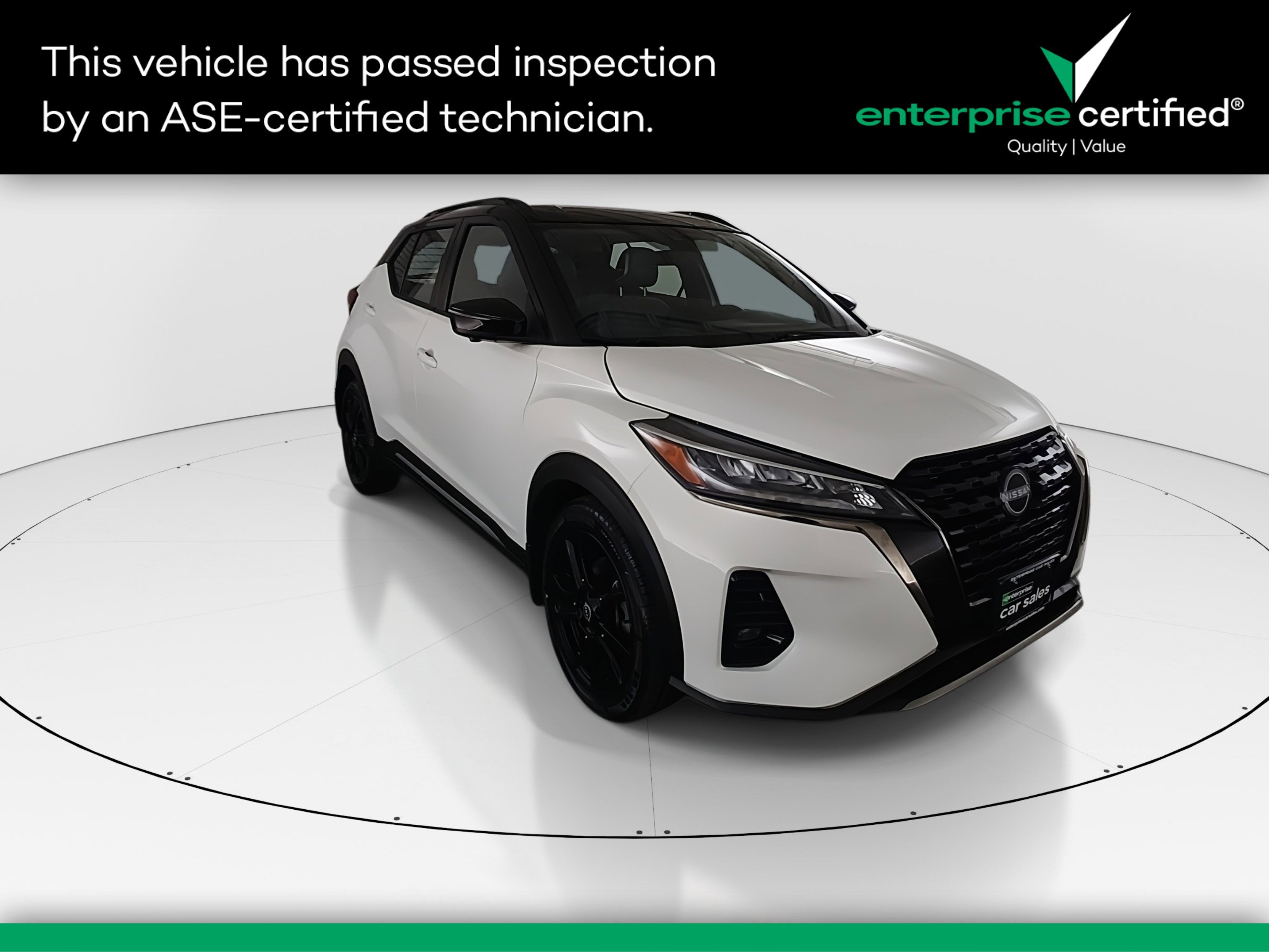 Used 2023 Nissan Kicks SR FWD