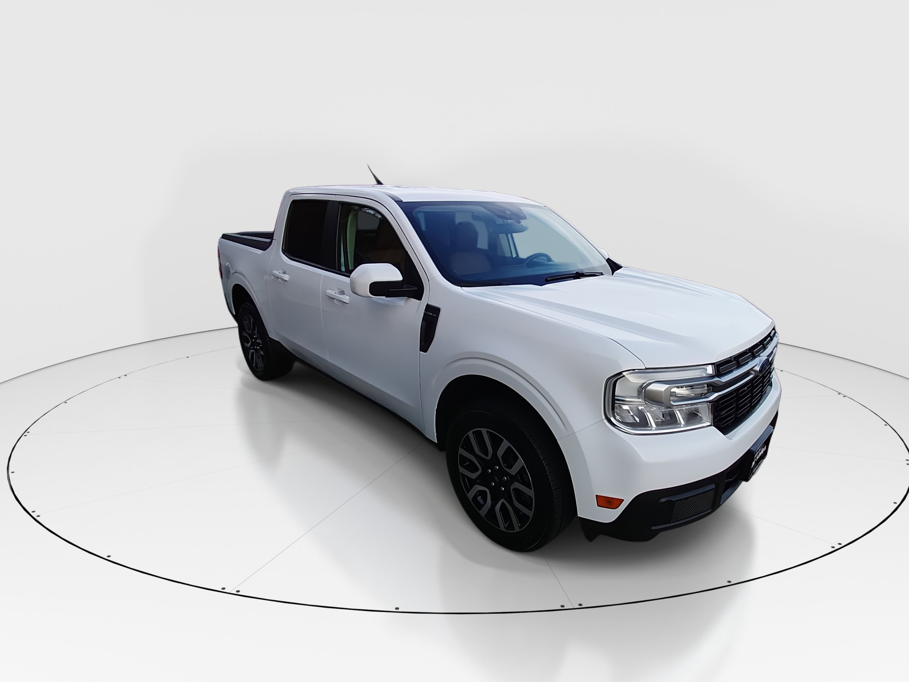 2023 Ford Maverick Lariat's photo