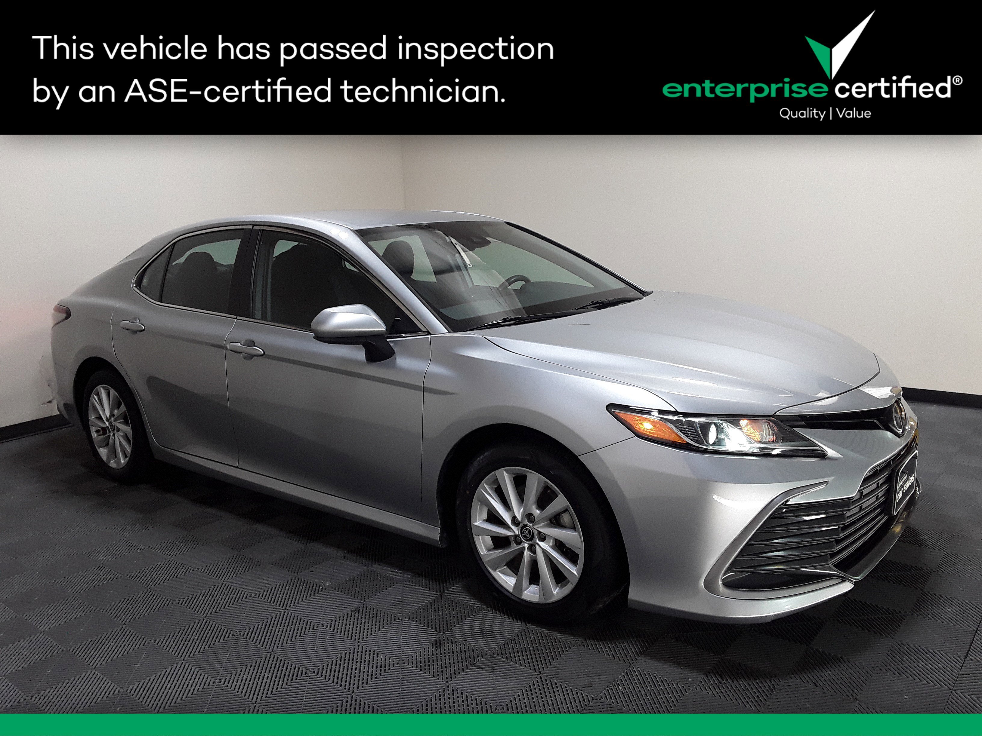 2022 Toyota Camry LE Auto