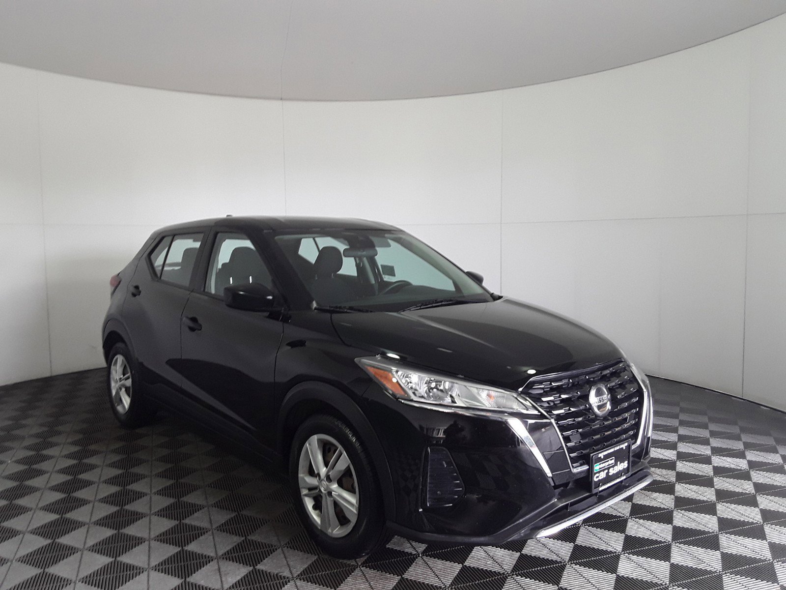 Used 2021 Nissan Kicks S FWD