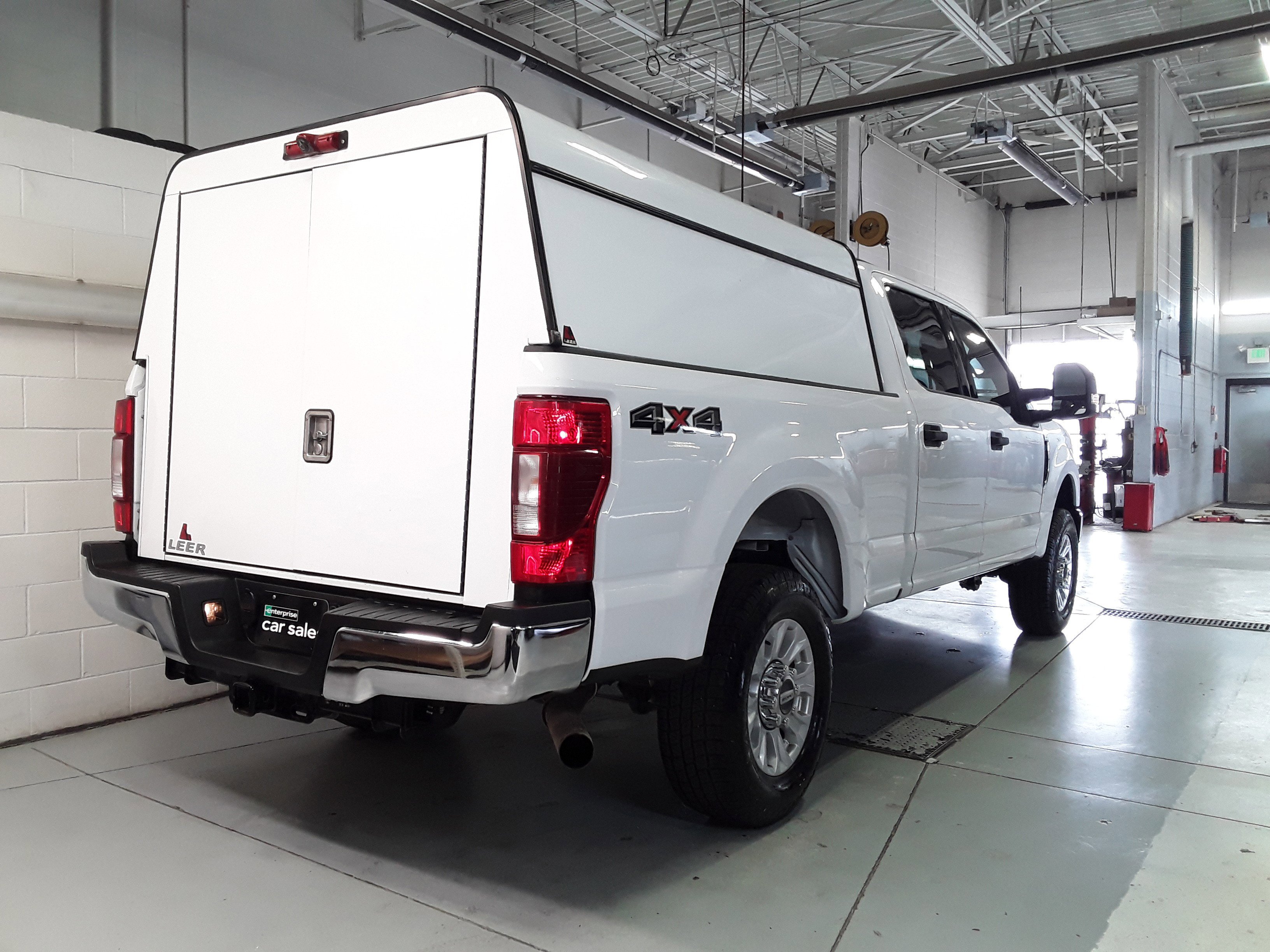 Image 5 of Used 2022 Ford Super Duty F-250 SRW XLT 4WD Crew Cab 6.75' Box