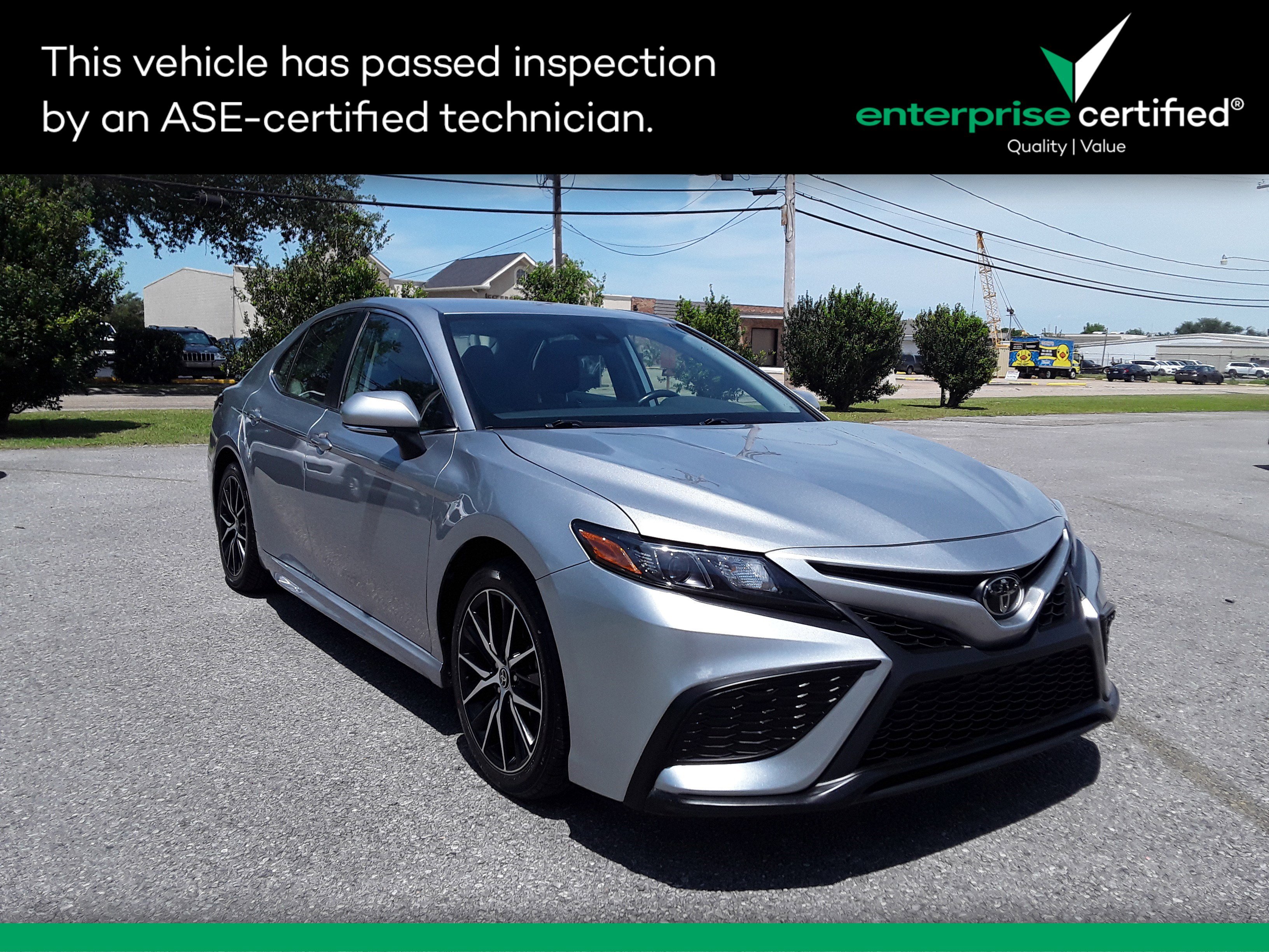 2023 Toyota Camry SE Auto