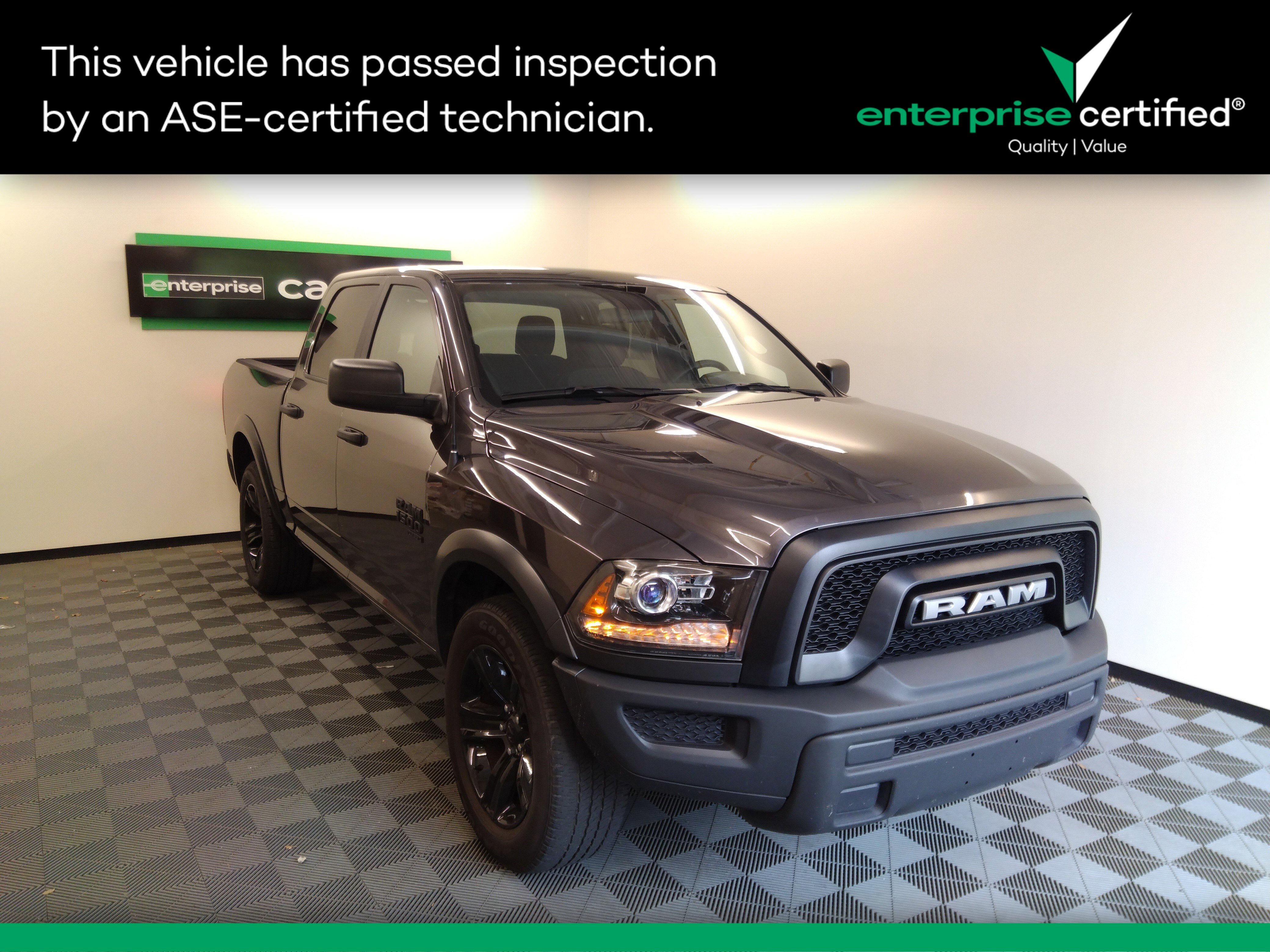 2024 Ram 1500 Classic Warlock 4x2 Crew Cab 5'7