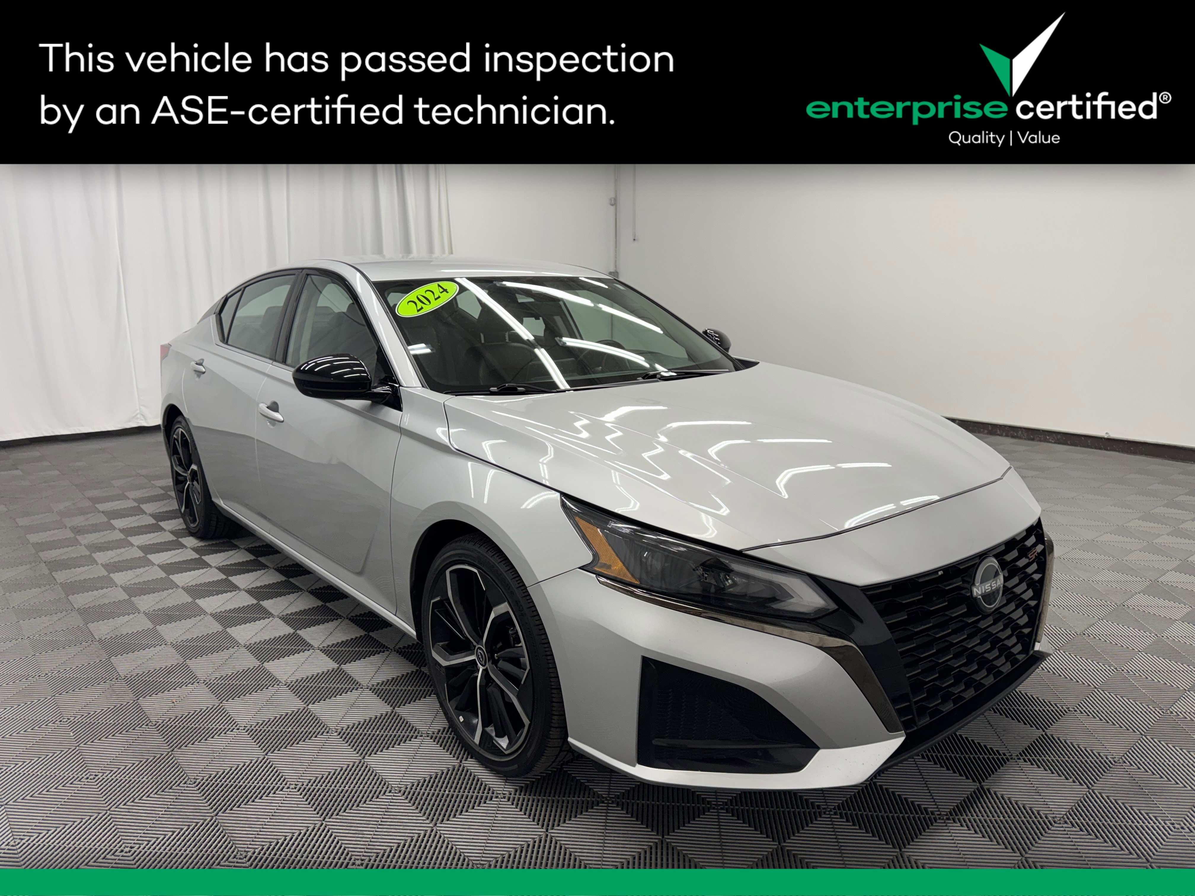 Used 2024 Nissan Altima 2.5 SR Sedan