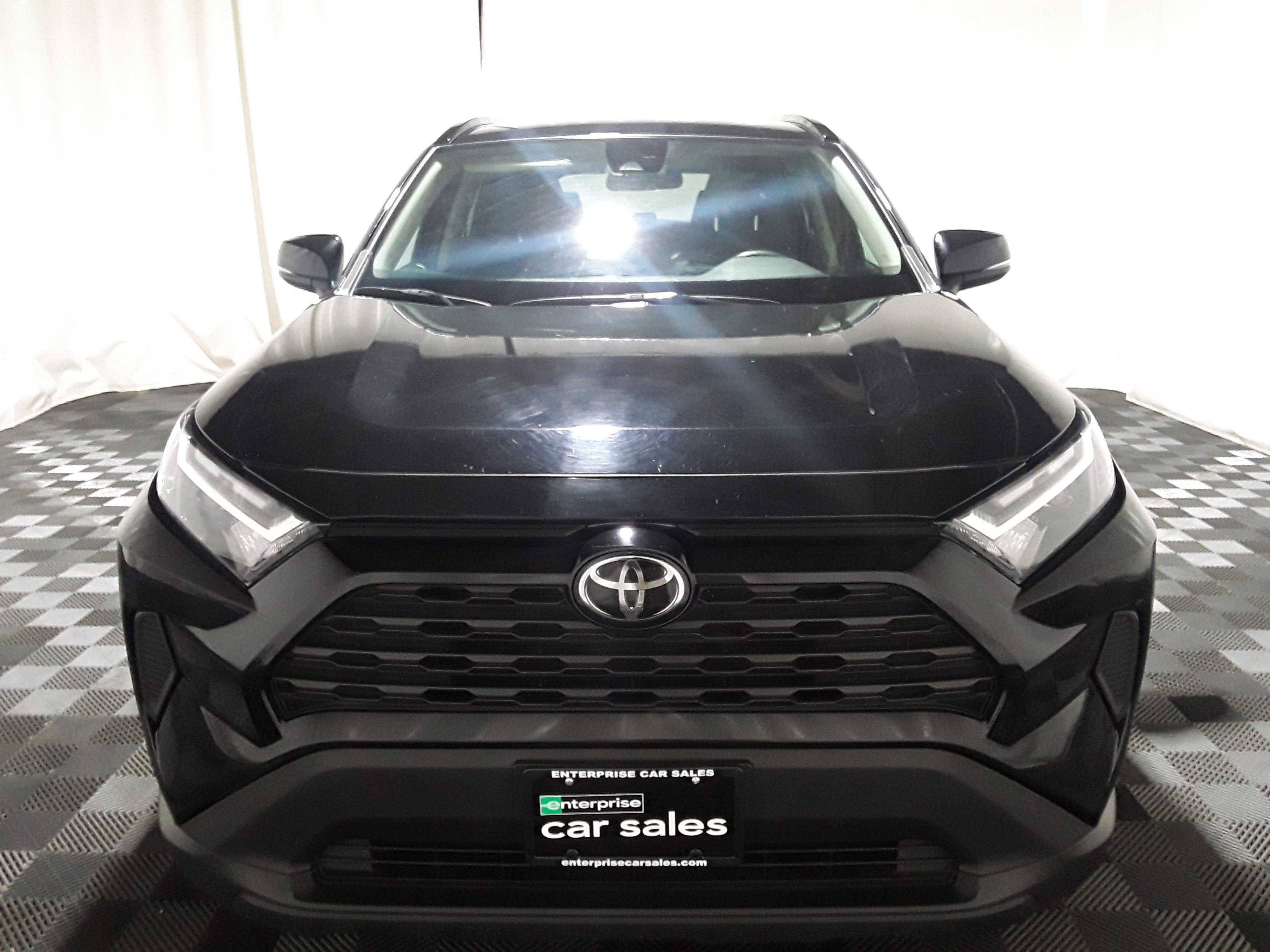 Image 7 of Used 2023 Toyota RAV4 XLE FWD