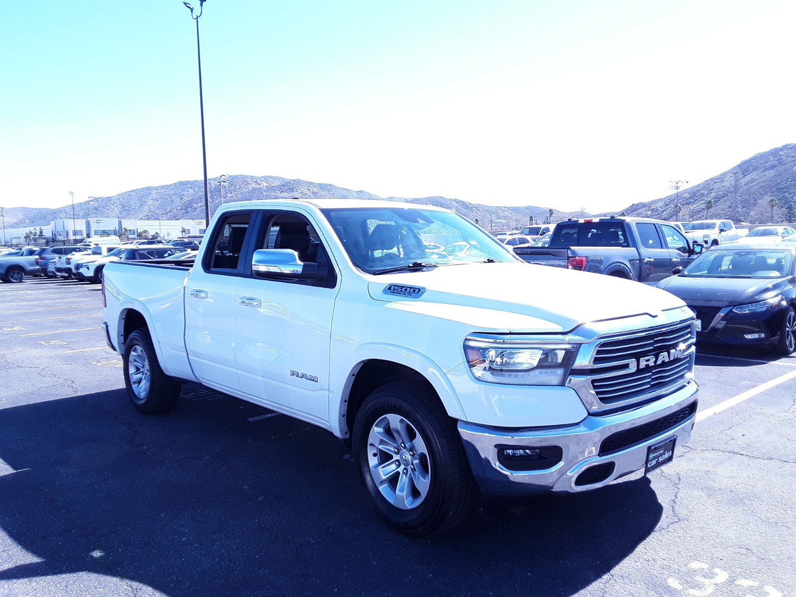 2021 Ram 1500 Laramie 4x4 Quad Cab 6'4