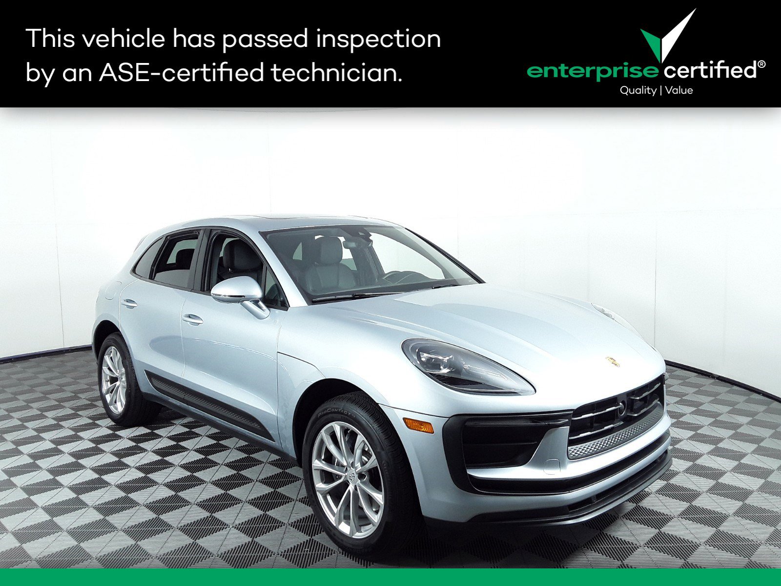 Used 2024 Porsche Macan AWD