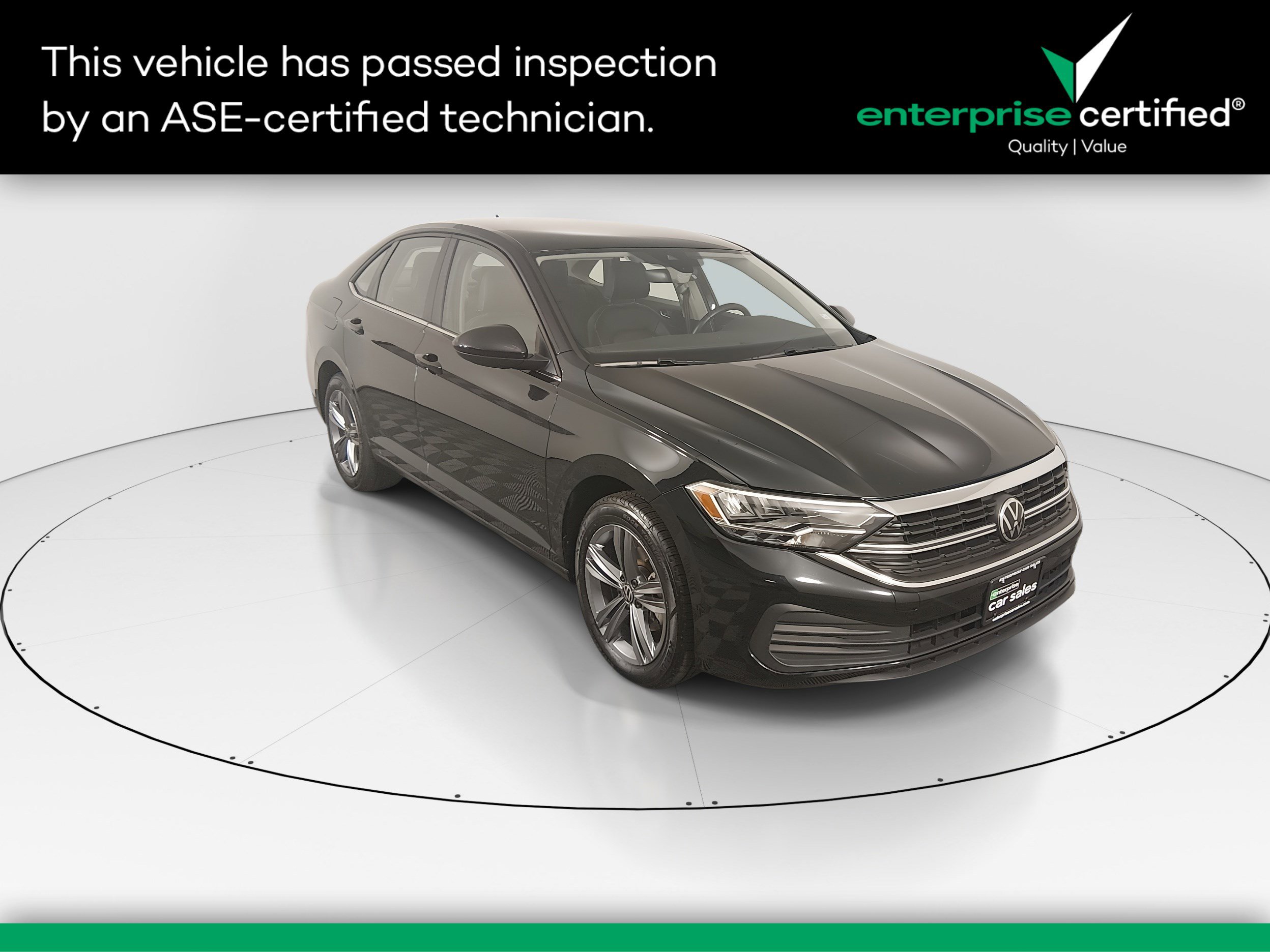 Used 2024 Volkswagen Jetta SE Auto