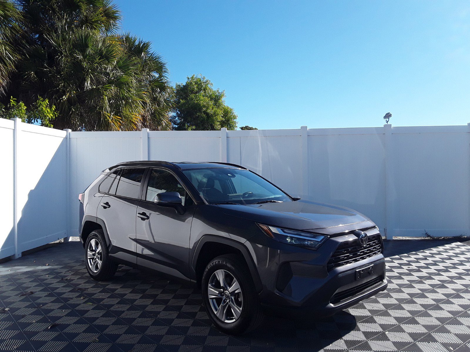 2022 Toyota RAV4 XLE FWD