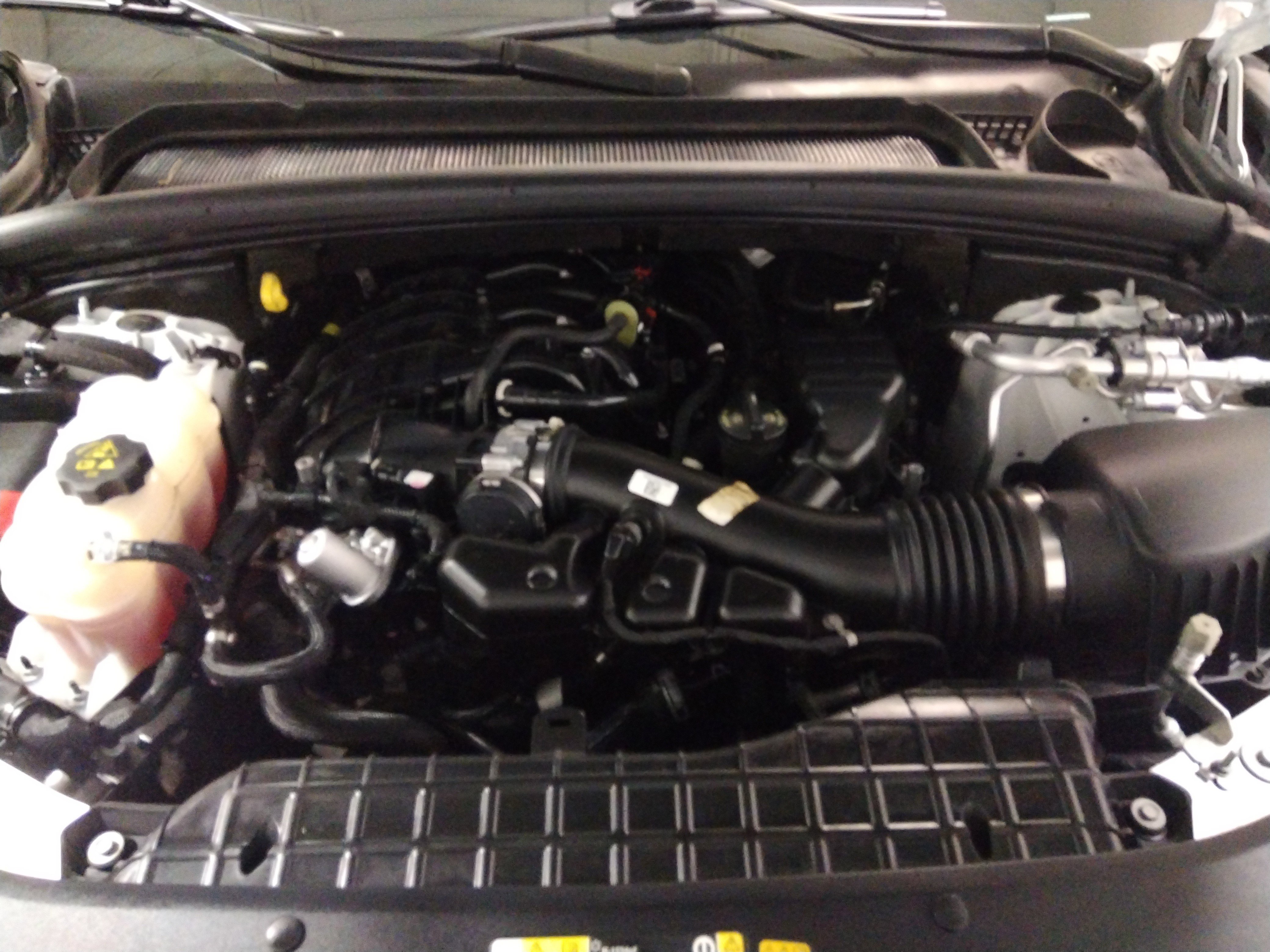 Image of Used 2023 Jeep Grand Cherokee L Laredo 4x4