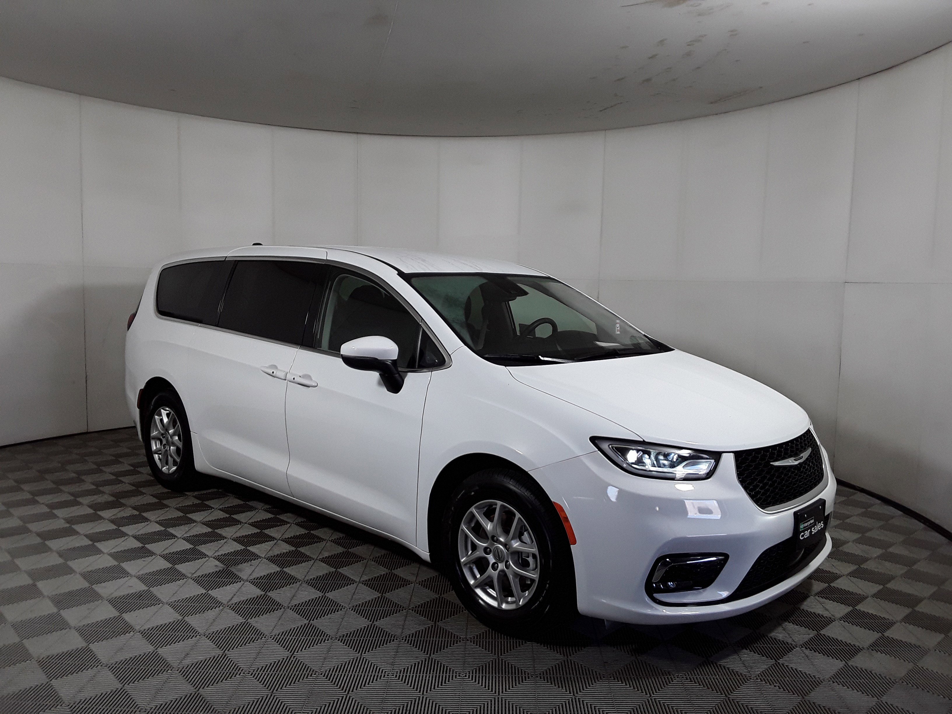2023 Chrysler Pacifica Touring L FWD