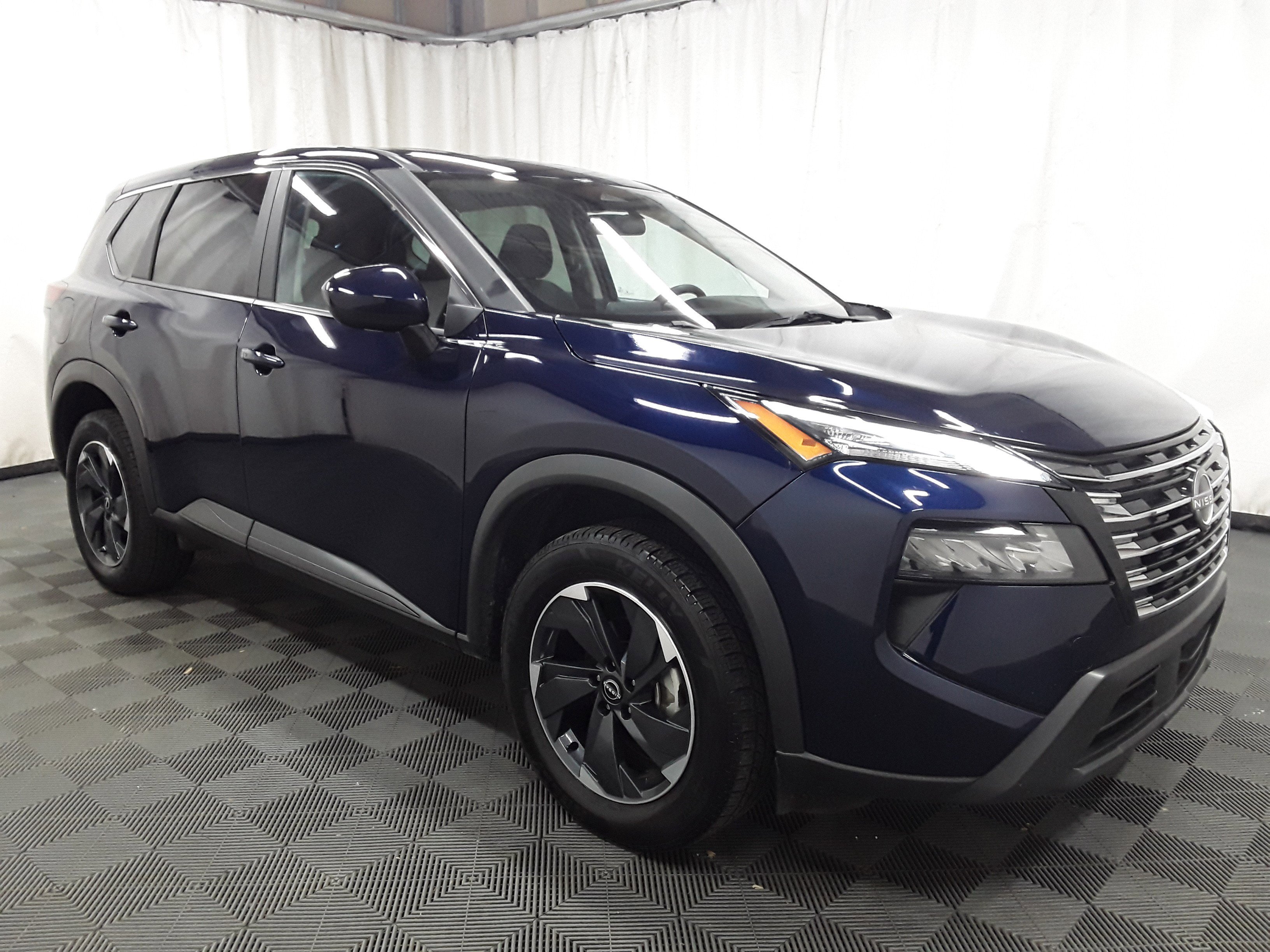 Used 2024 Nissan Rogue AWD SV