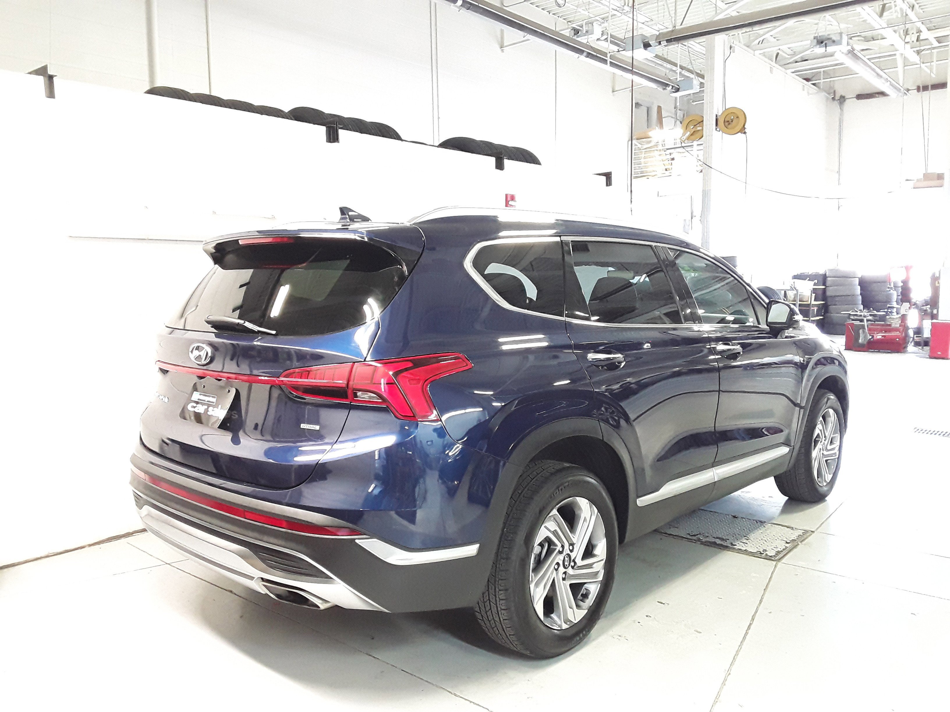 Image 3 of Used 2023 Hyundai Santa Fe SEL AWD