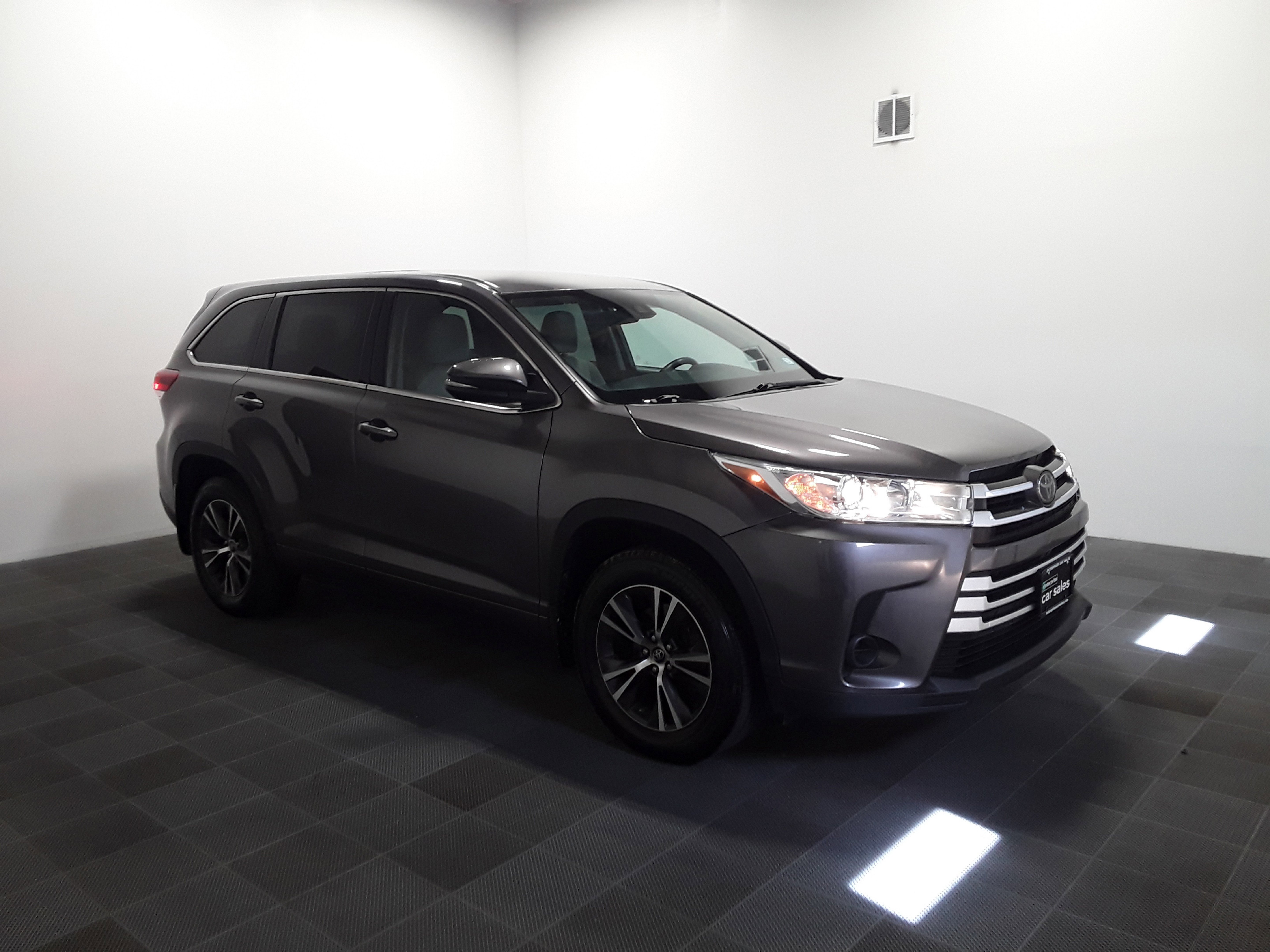 2018 Toyota Highlander LE V6 AWD