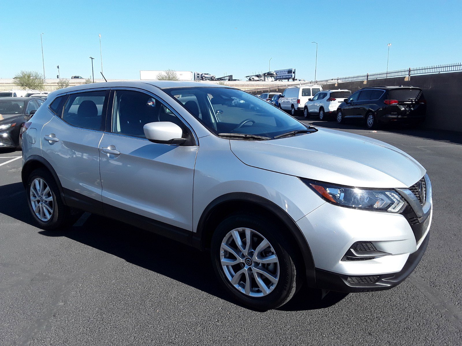 2022 Nissan Rogue Sport AWD S