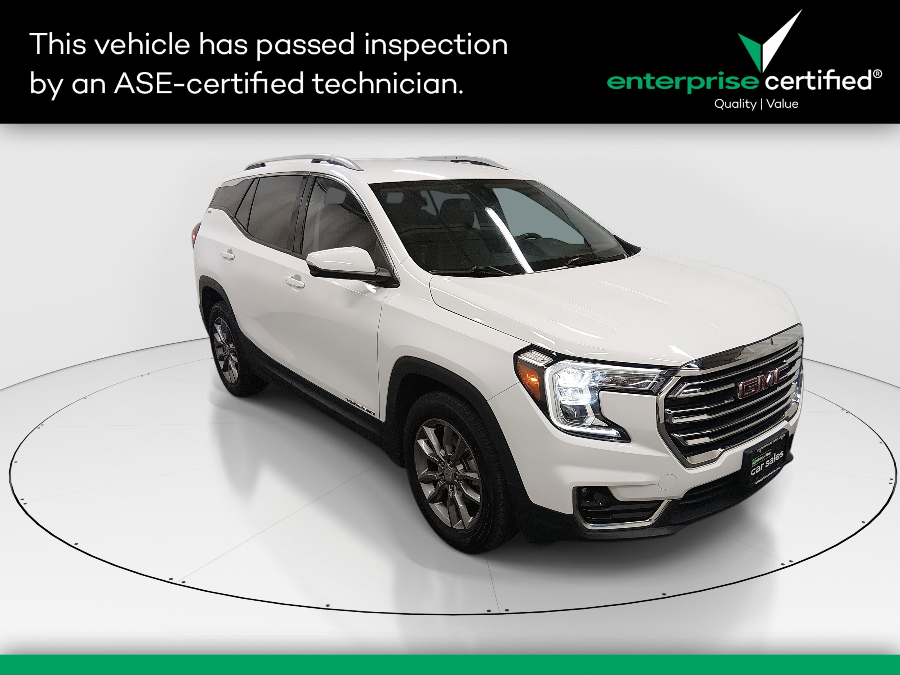 2023 GMC Terrain SLT's photo