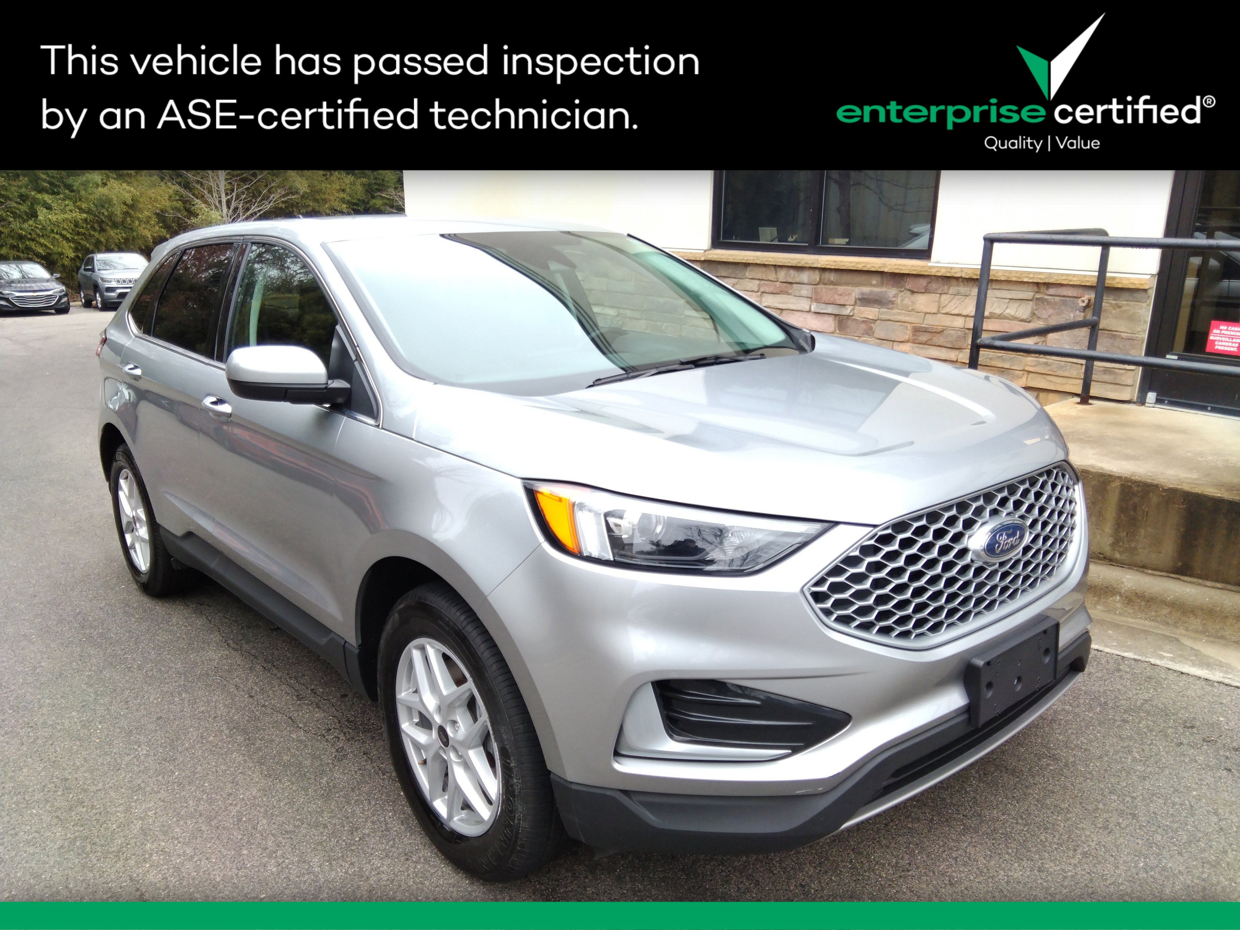 2023 Ford Edge SEL's photo