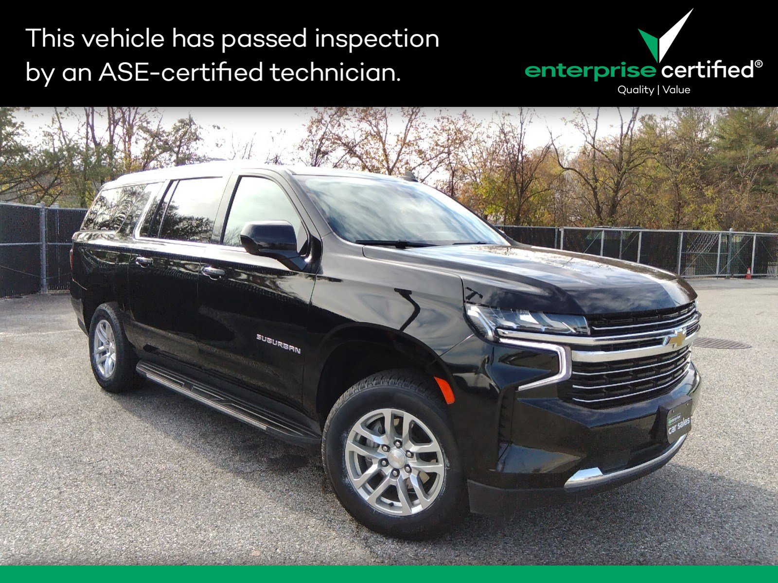 2023 Chevrolet Suburban 4WD 4dr LT