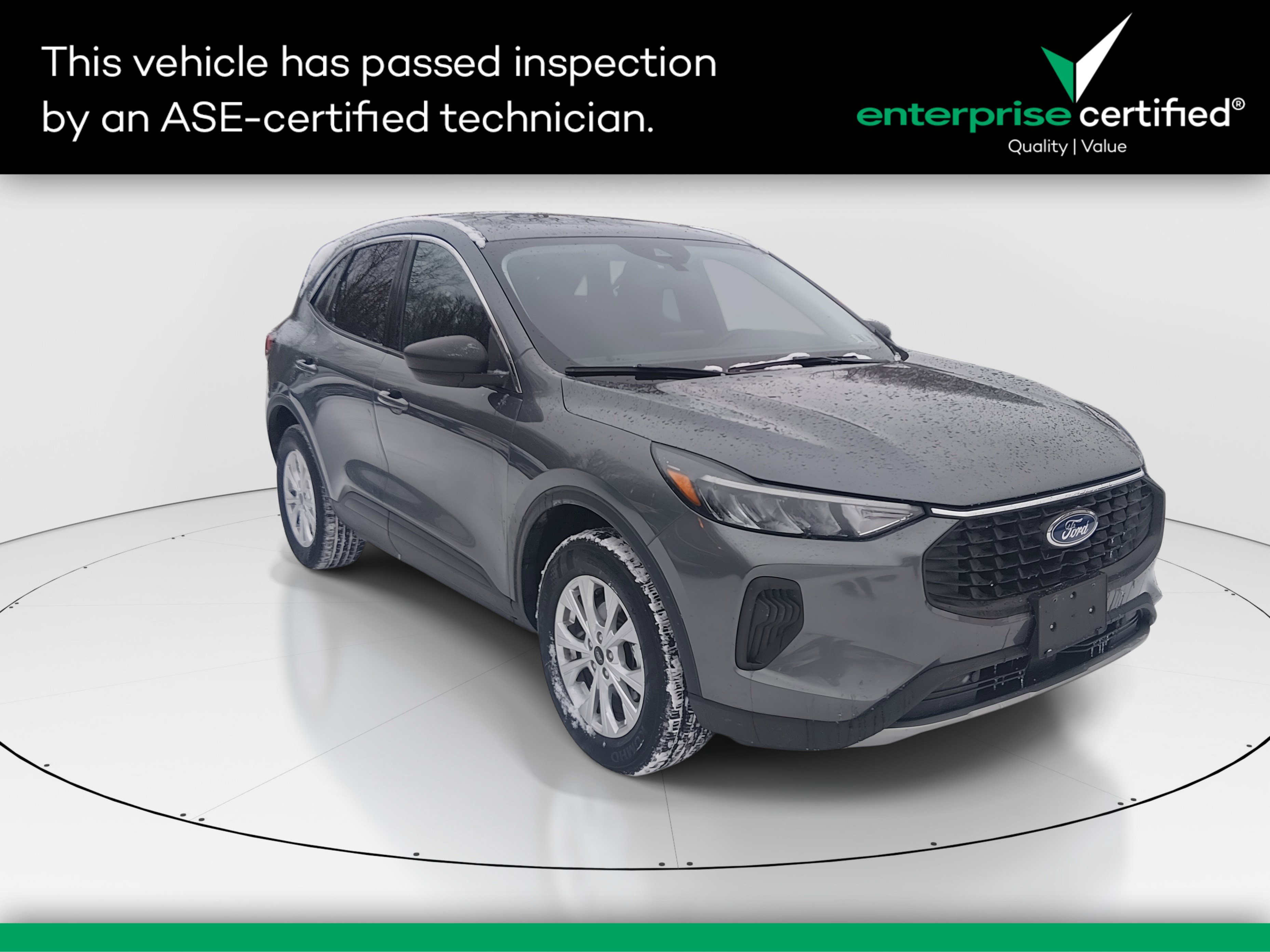 2024 Ford Escape Active's photo